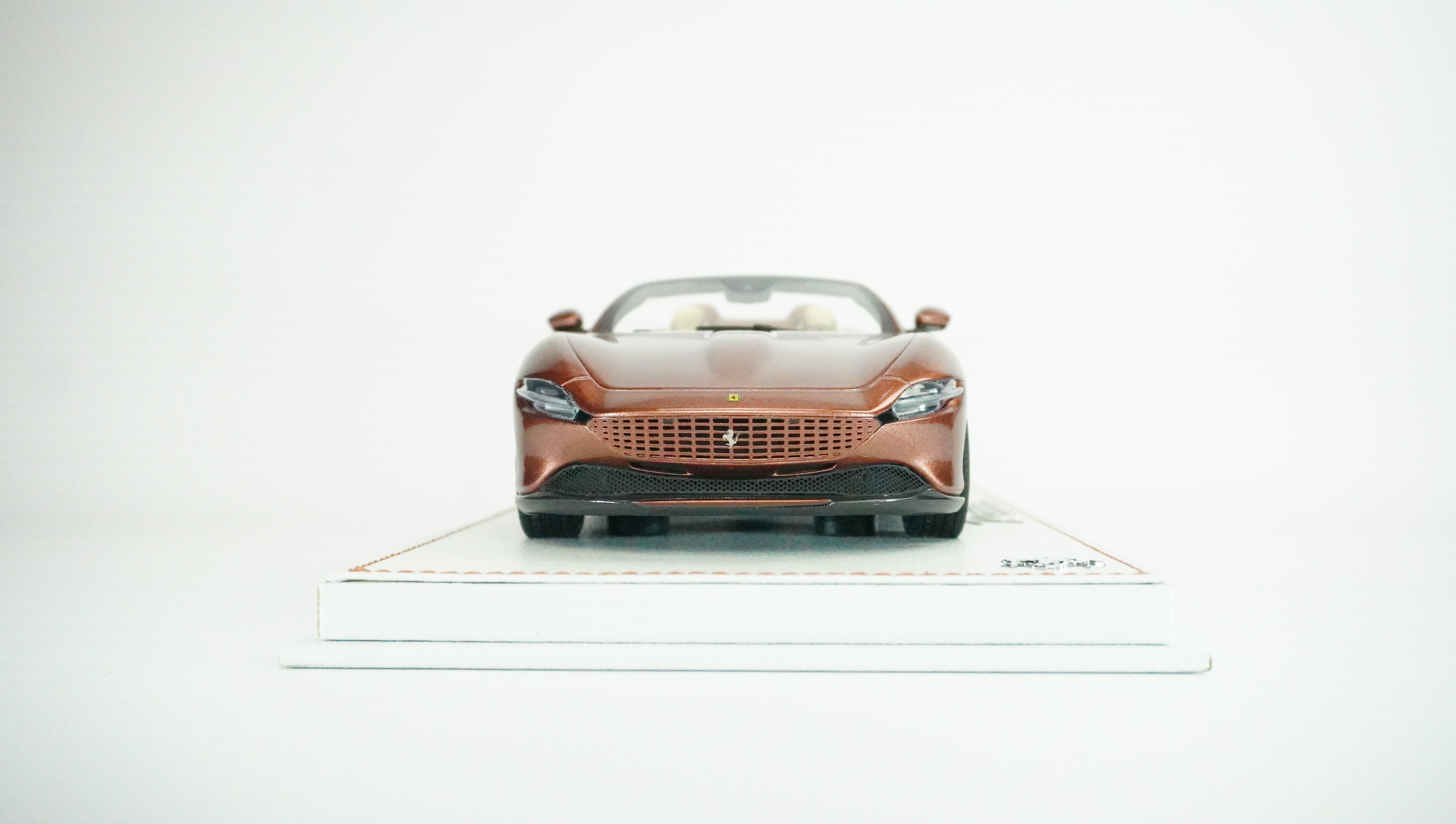 Ferrari Roma Spider Limited (incl. Showcase) 2022 1:18