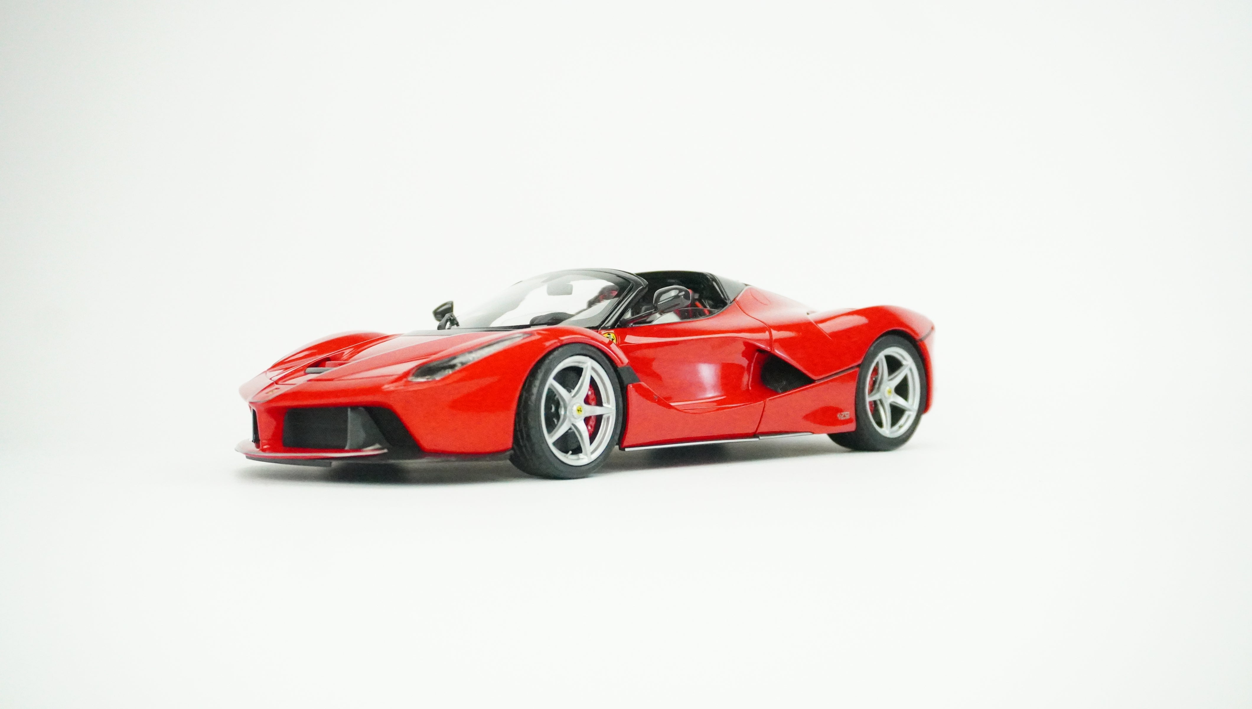 Ferrari La Ferrari Aperta Spider 1:18