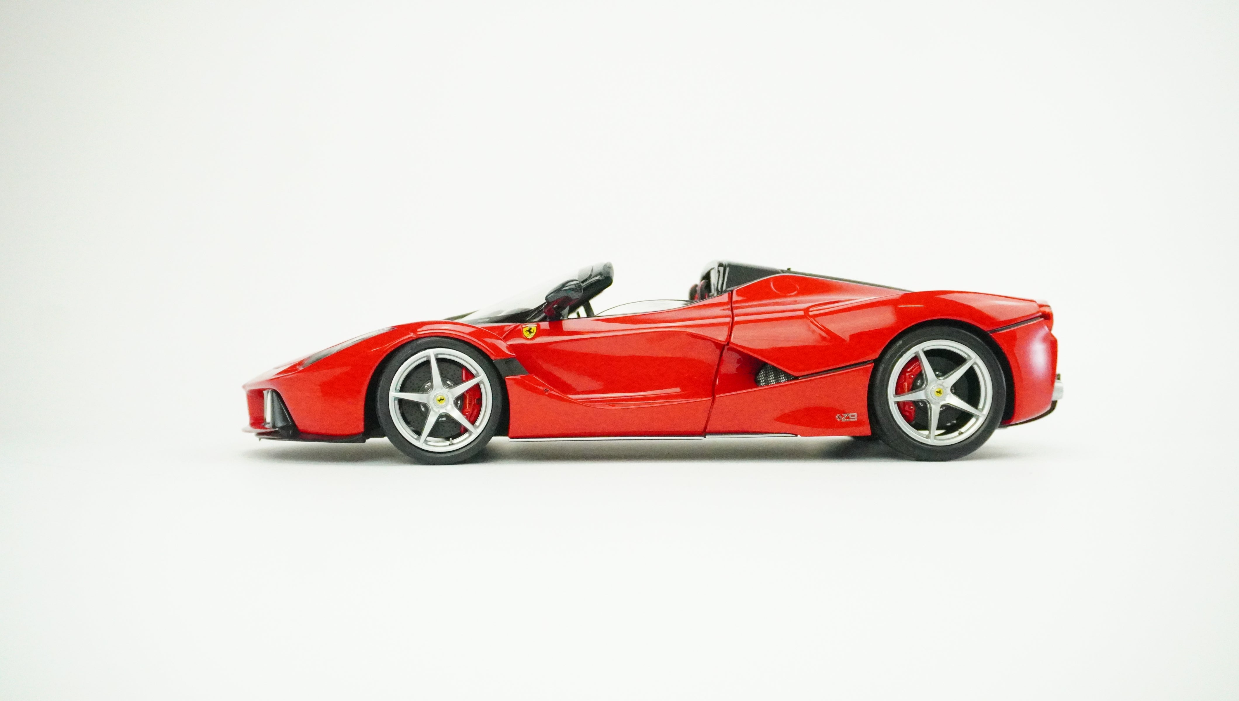 Ferrari La Ferrari Aperta Spider 1:18