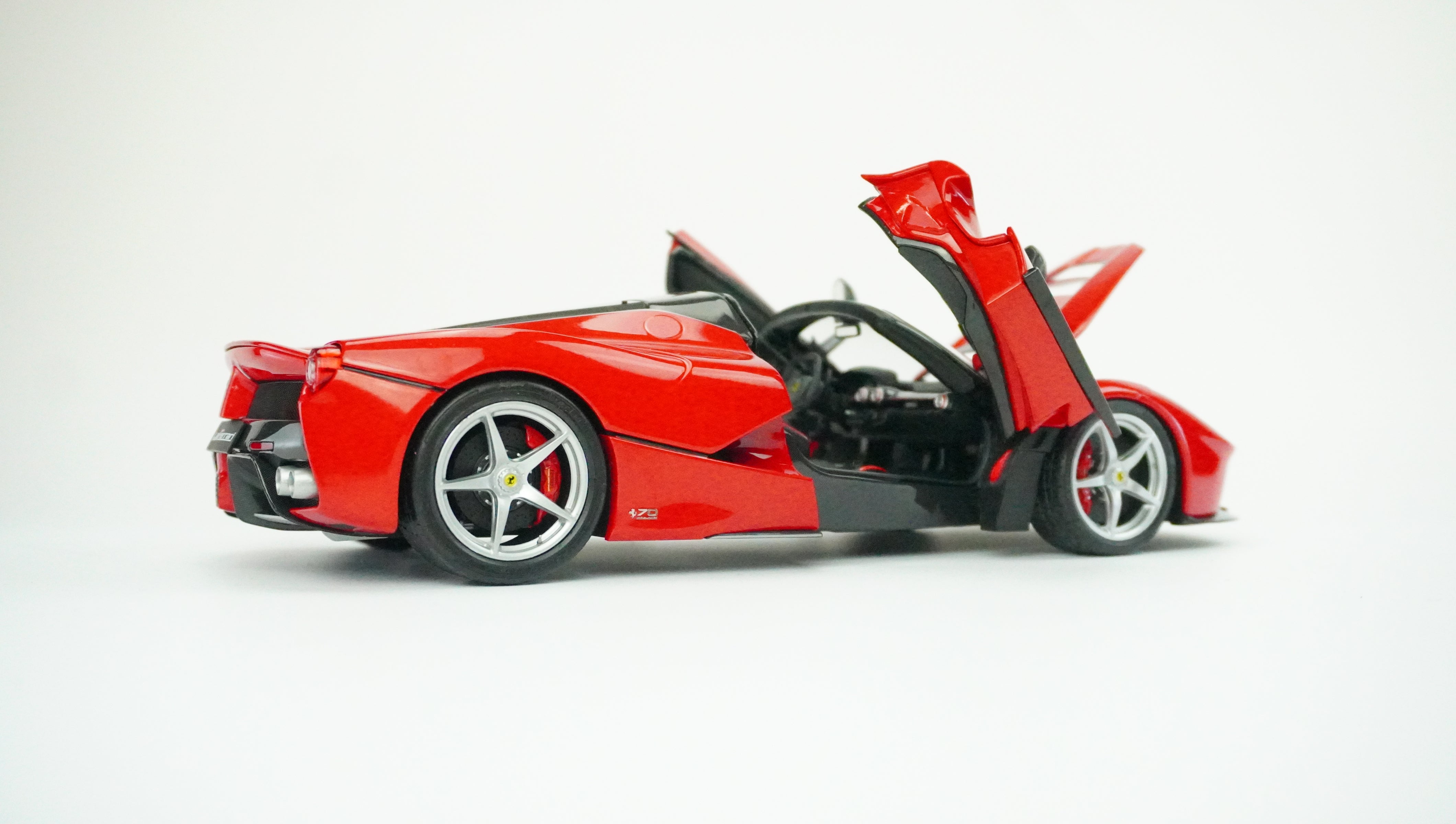 Ferrari La Ferrari Aperta Spider 1:18