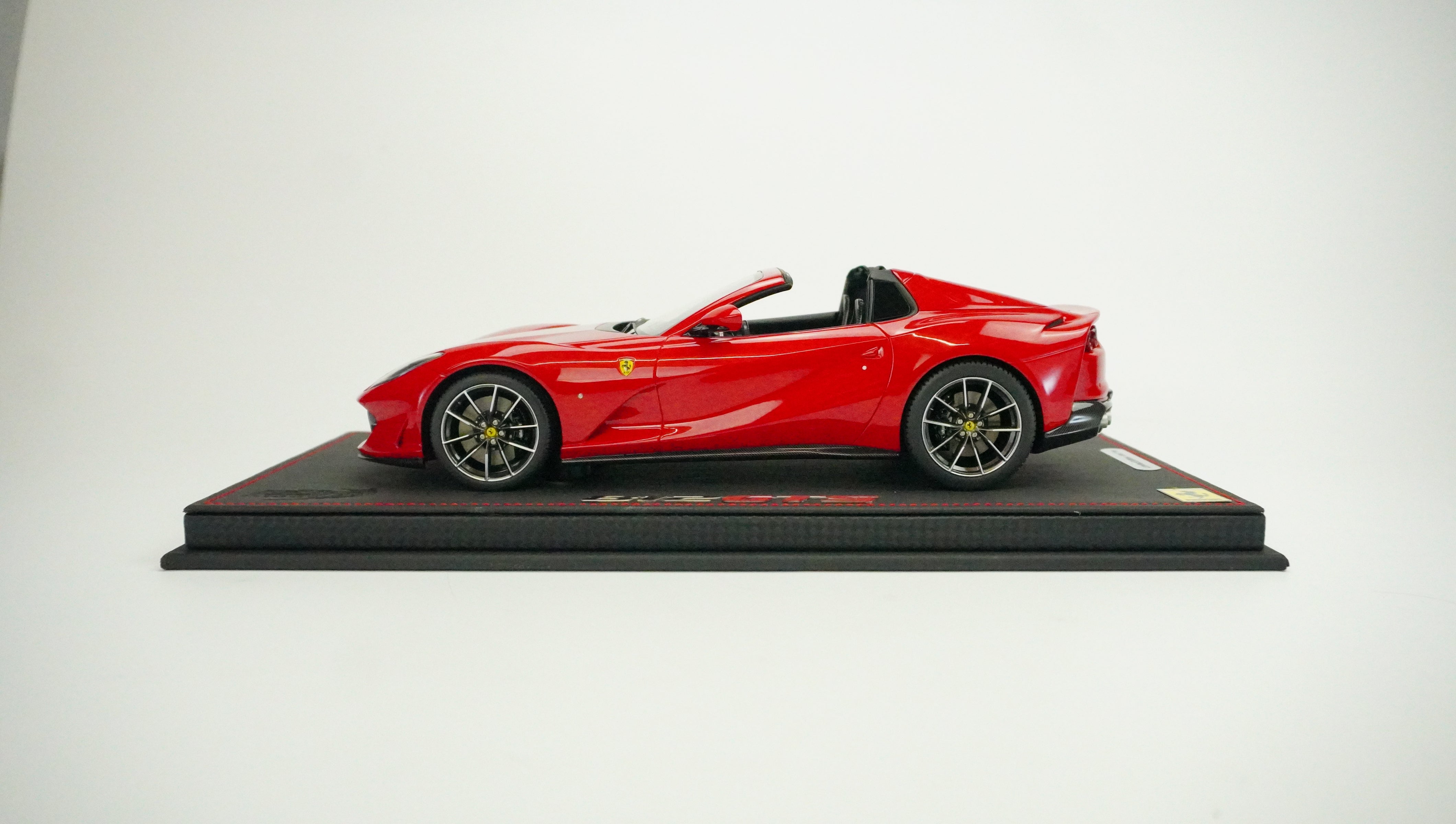 Ferrari 812 GTS Spider Limited (incl. Showcase) 2024 1:18