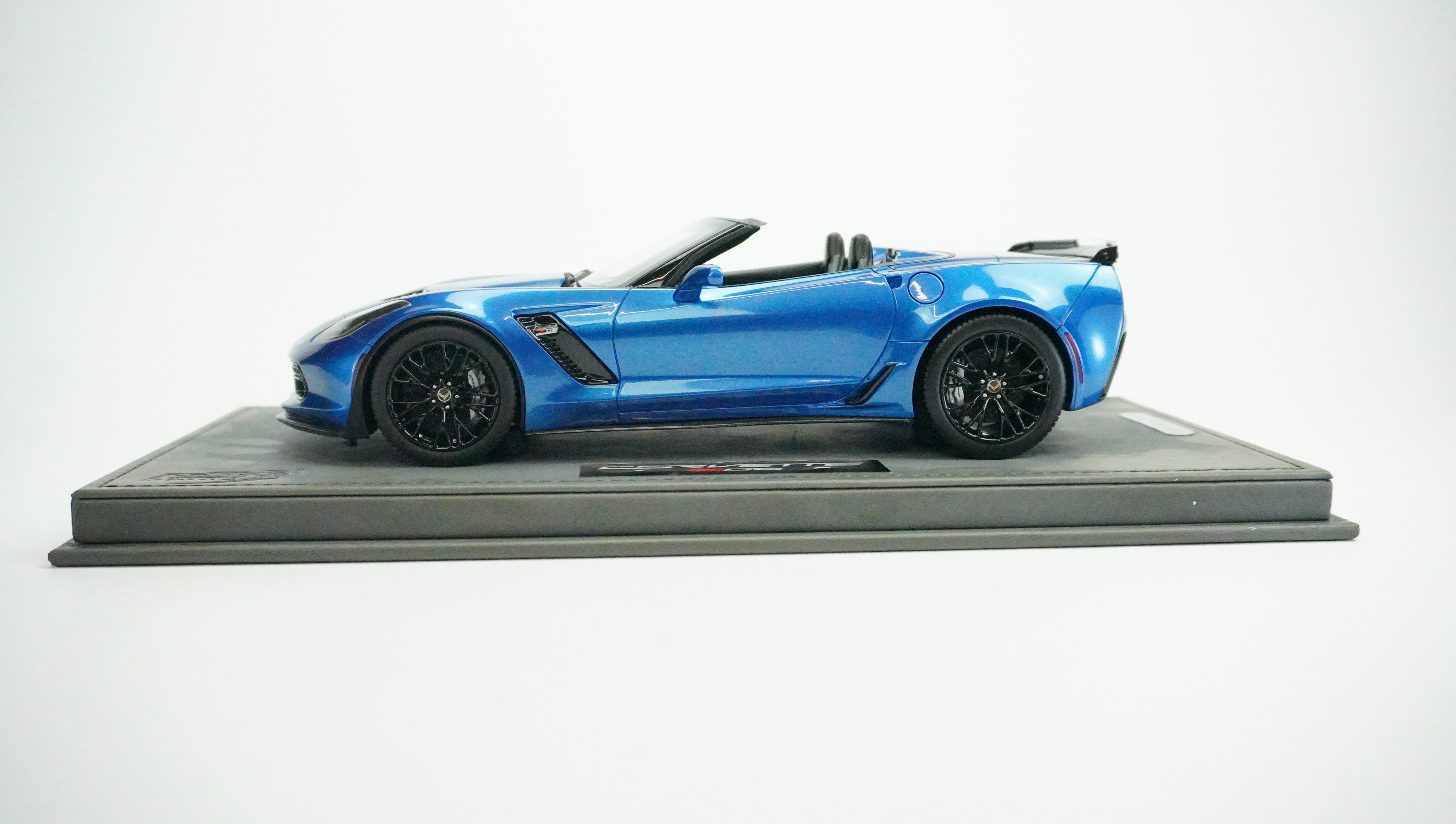 Chevrolet Corvette Z06 Spider Limited (without box) 2014 1:18