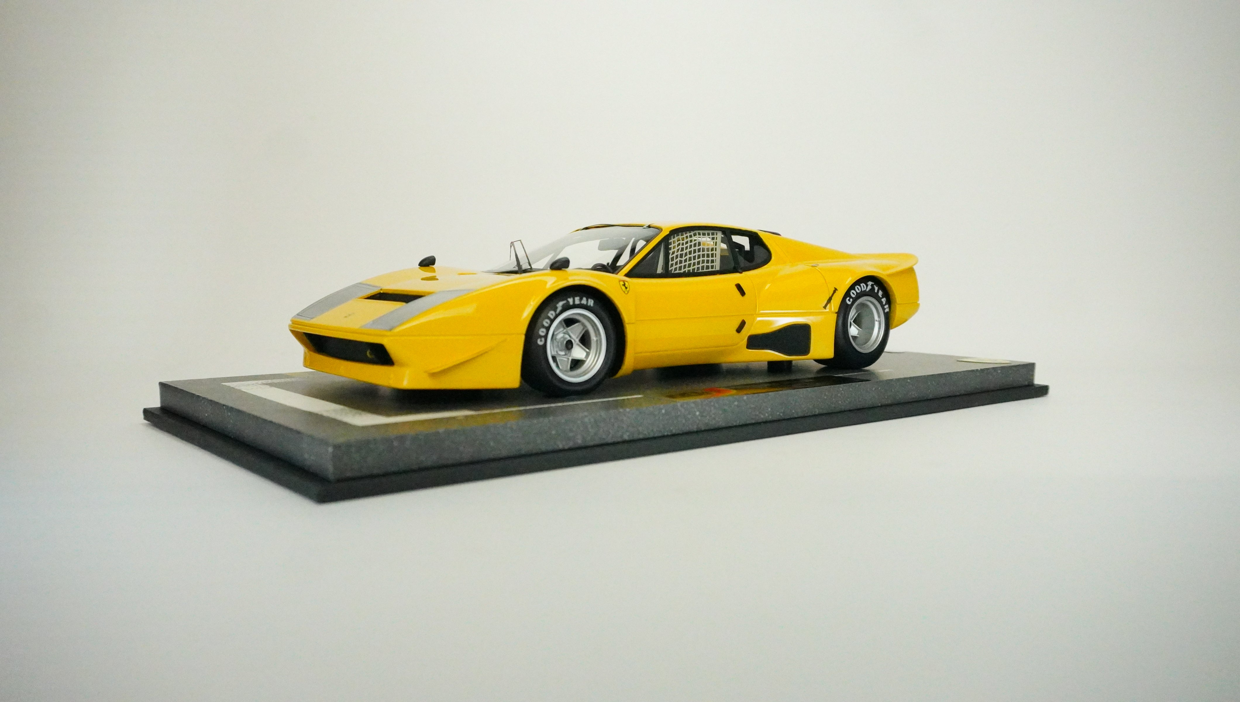 Ferrari 365 GT4/BB Limited (incl. Showcase) 1975 1:18