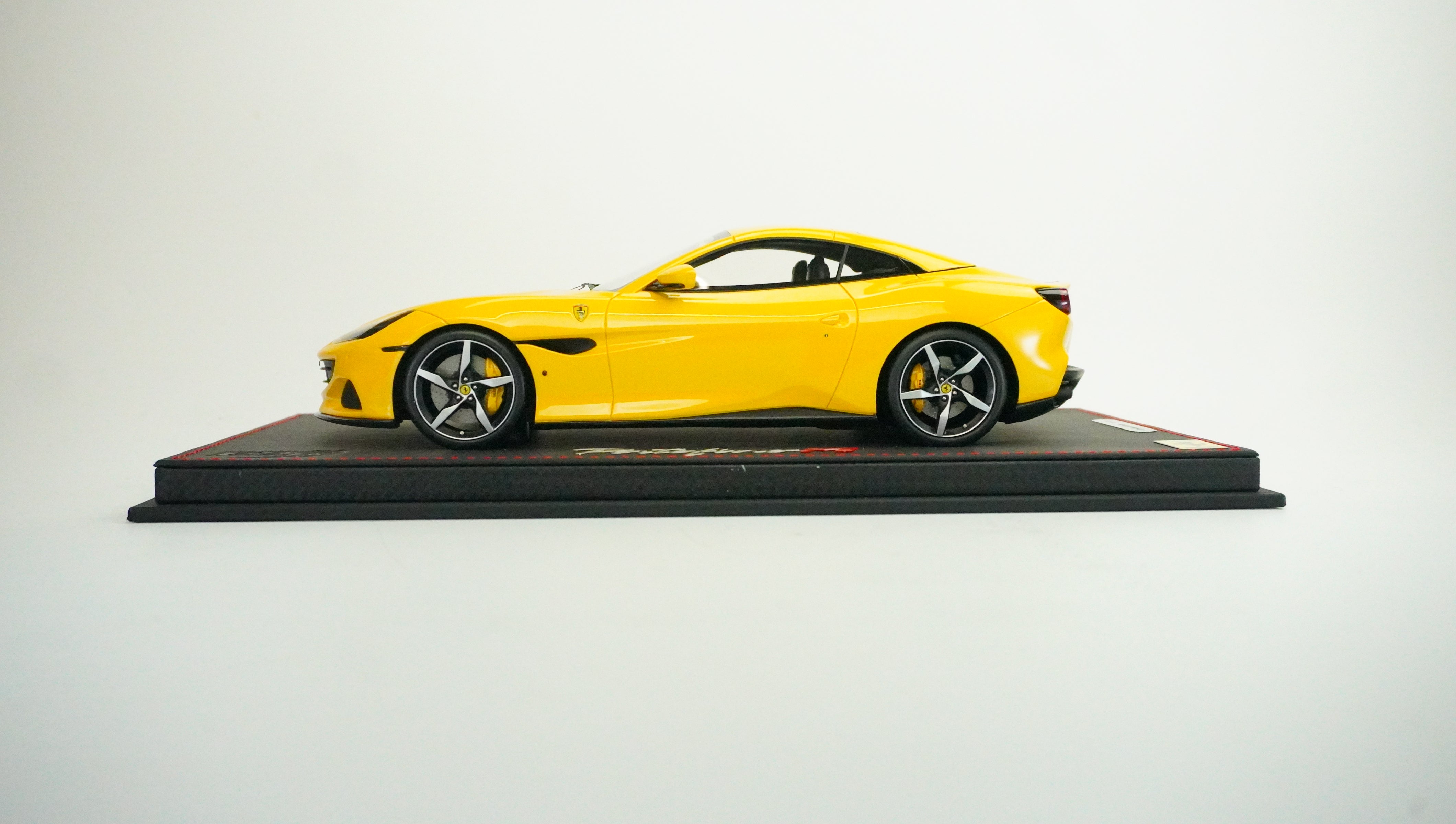 Ferrari Portofino M Limited (incl. Showcase) 2020 1:18