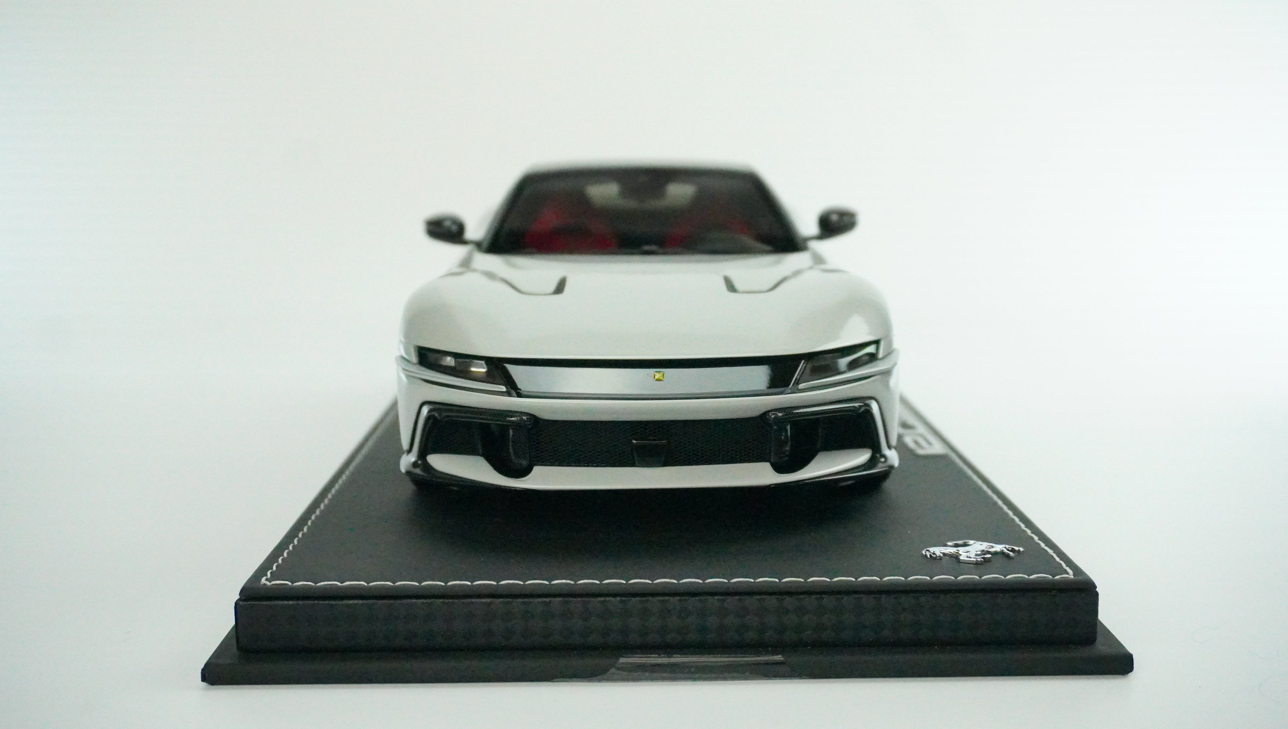 Ferrari 12Cilindri Coupé V12 Limited (incl. Showcase) 1:18