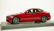 Alfa Romeo Giulia Veloce Limited (incl. Showcase) 2016 1:18