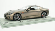 Maserati Granturismo Trofeo Coupé (incl. Showcase) 2023 1:18