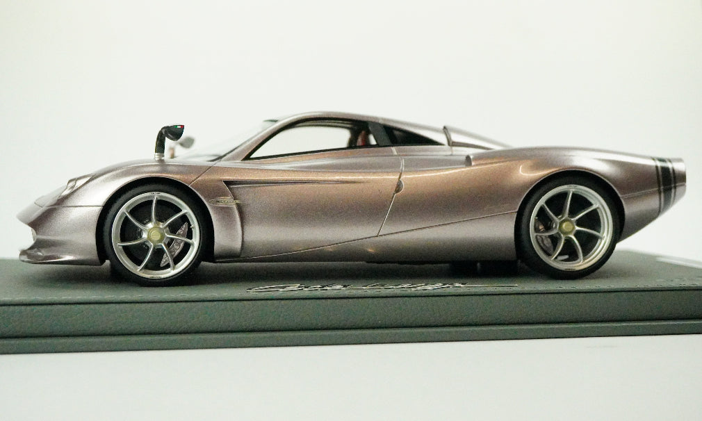 Pagani Huayra Codalunga Limited 1:18