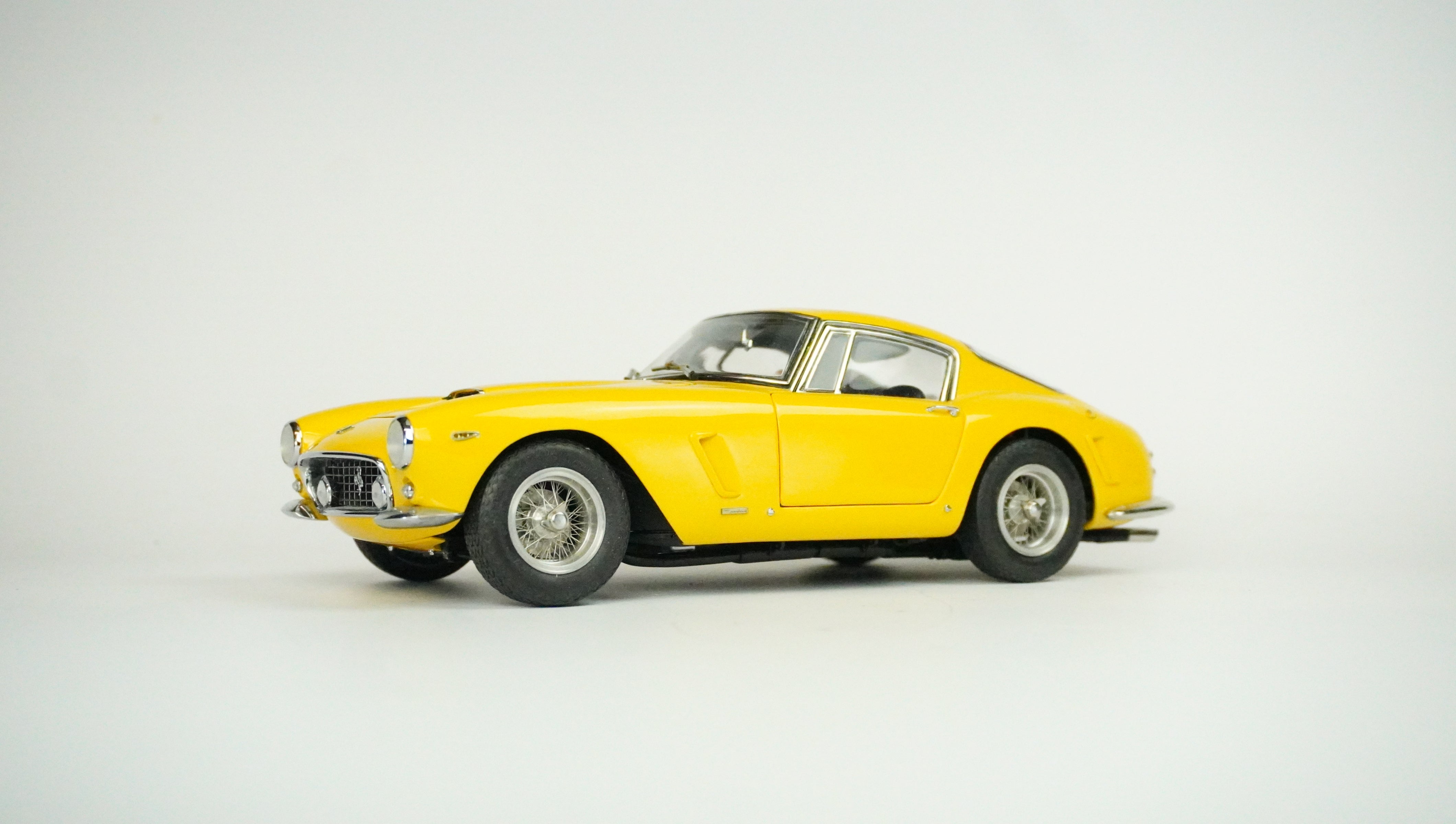 Ferrari 250 GT Limited (without original packaging) 1:18