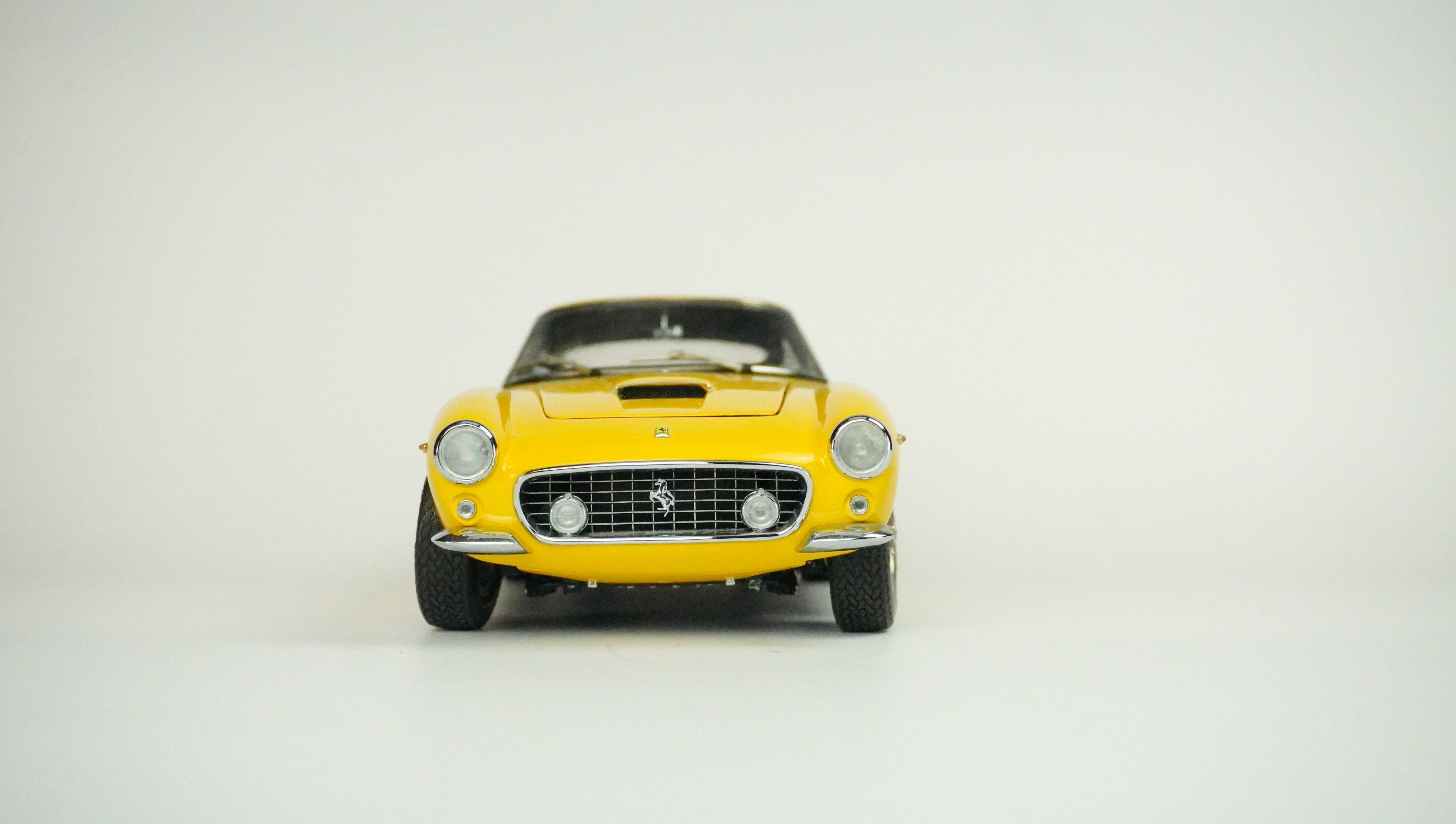 Ferrari 250 GT Limited (without original packaging) 1:18