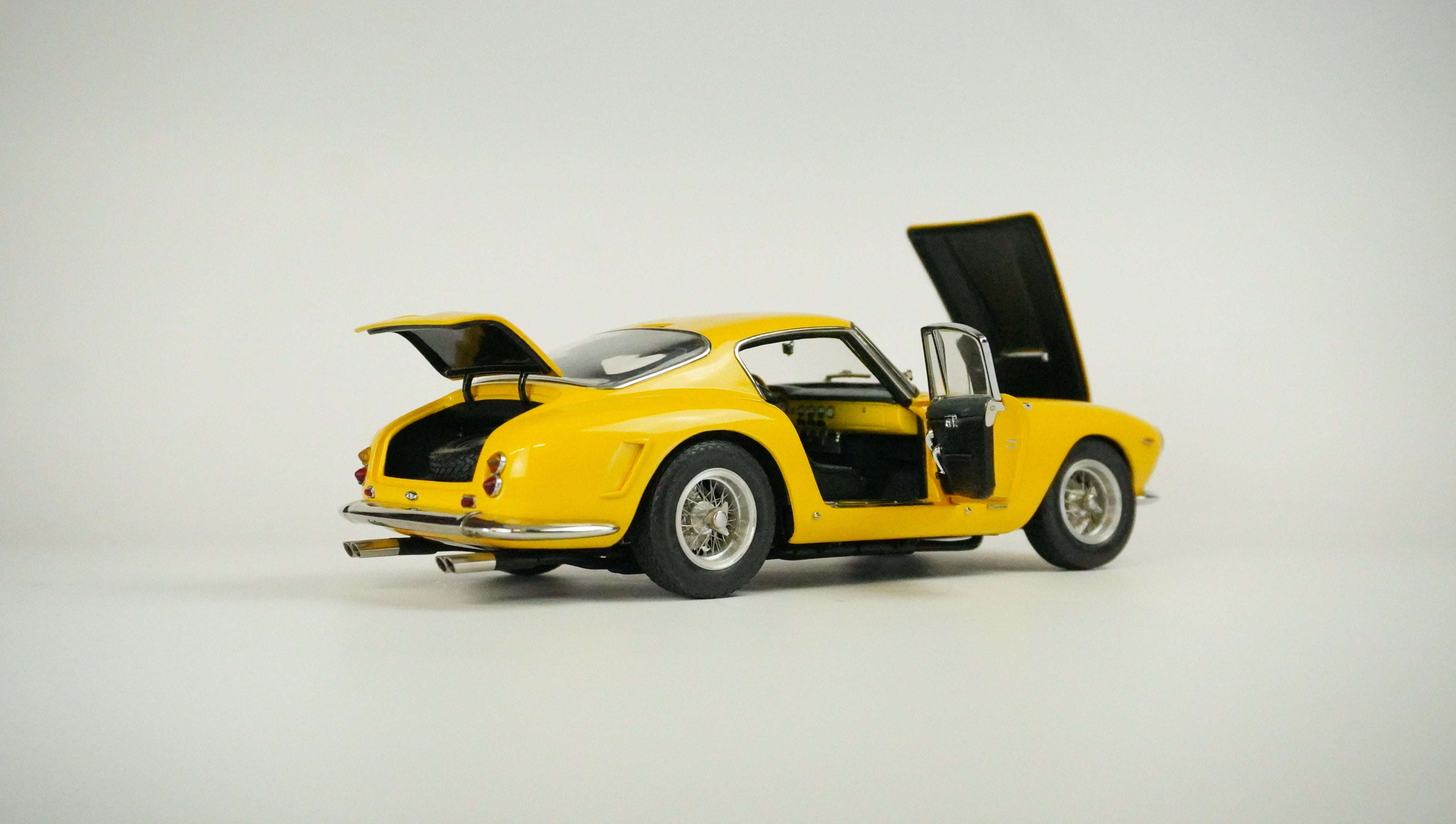 Ferrari 250 GT Limited (without original packaging) 1:18