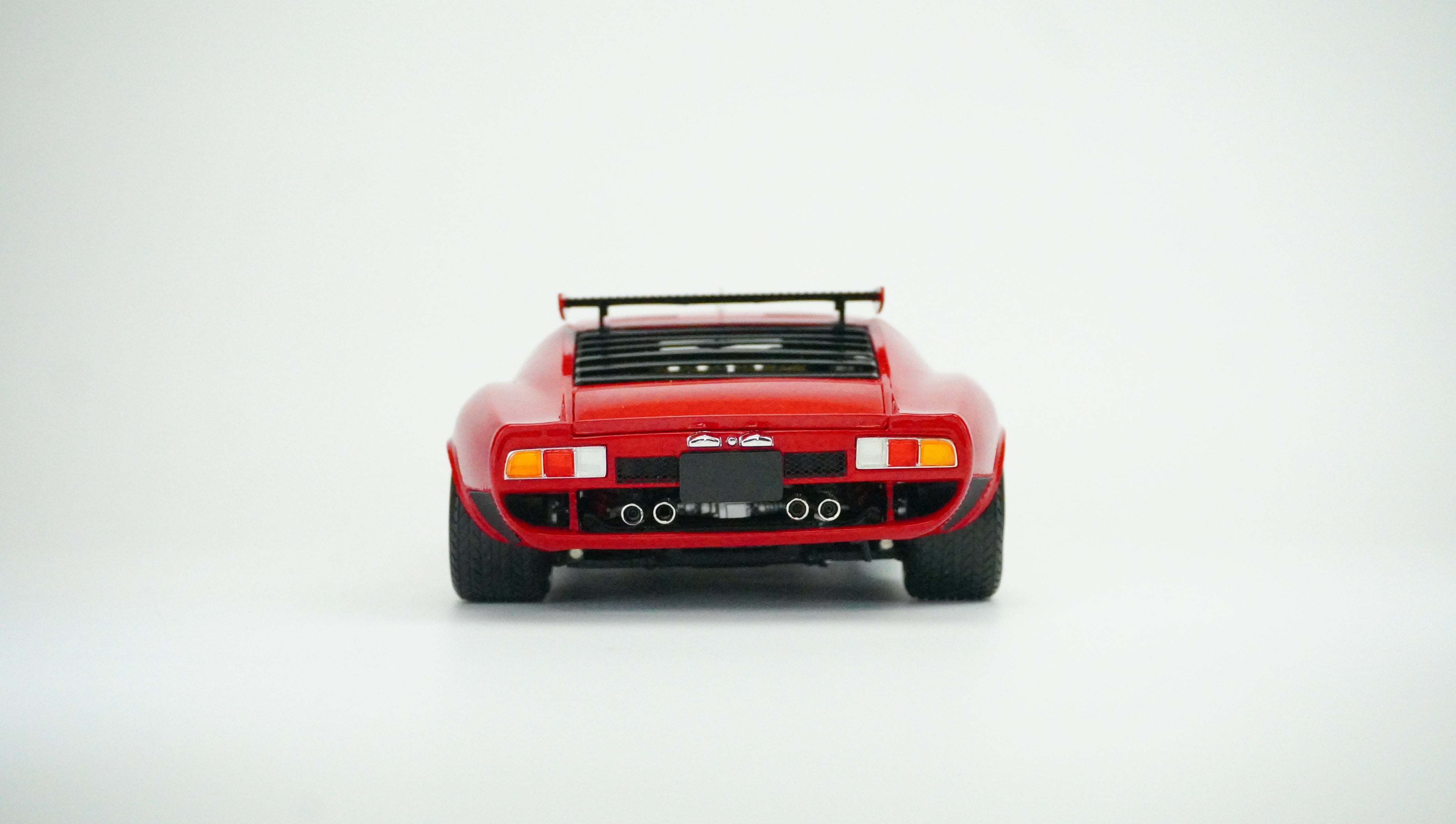 Lamborghini Jota SVR 1:18