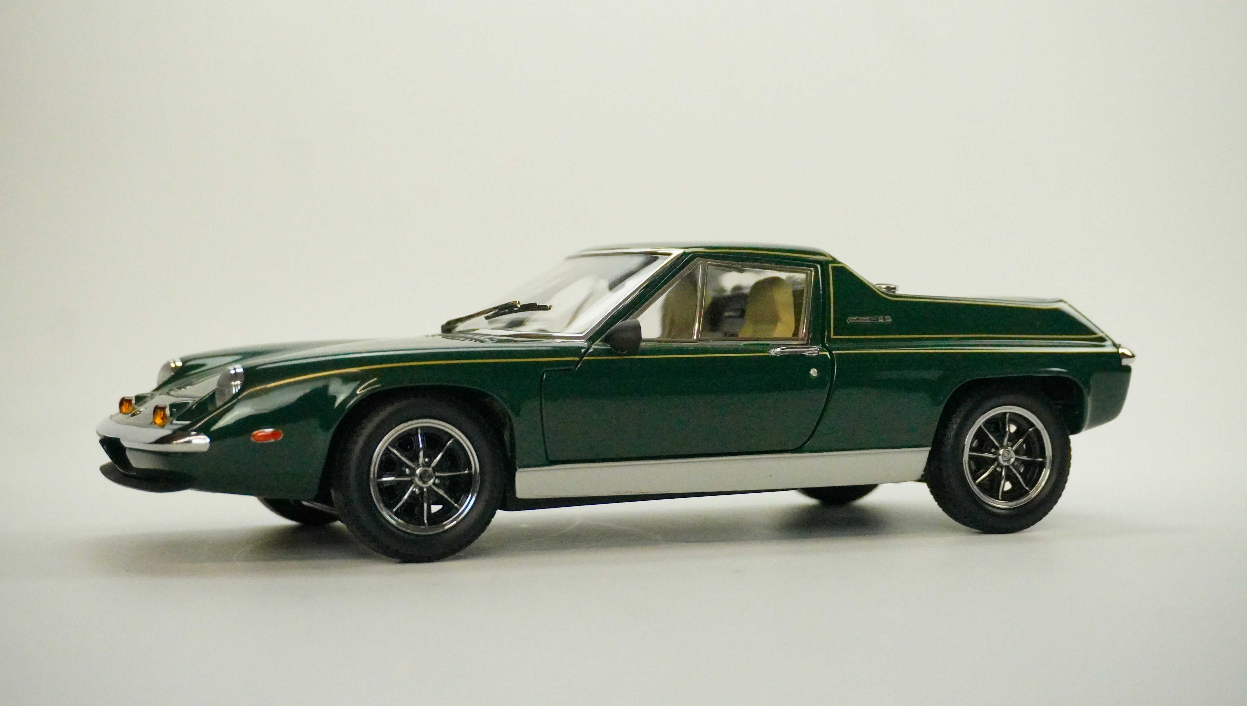 Lotus Europa Special 1:18