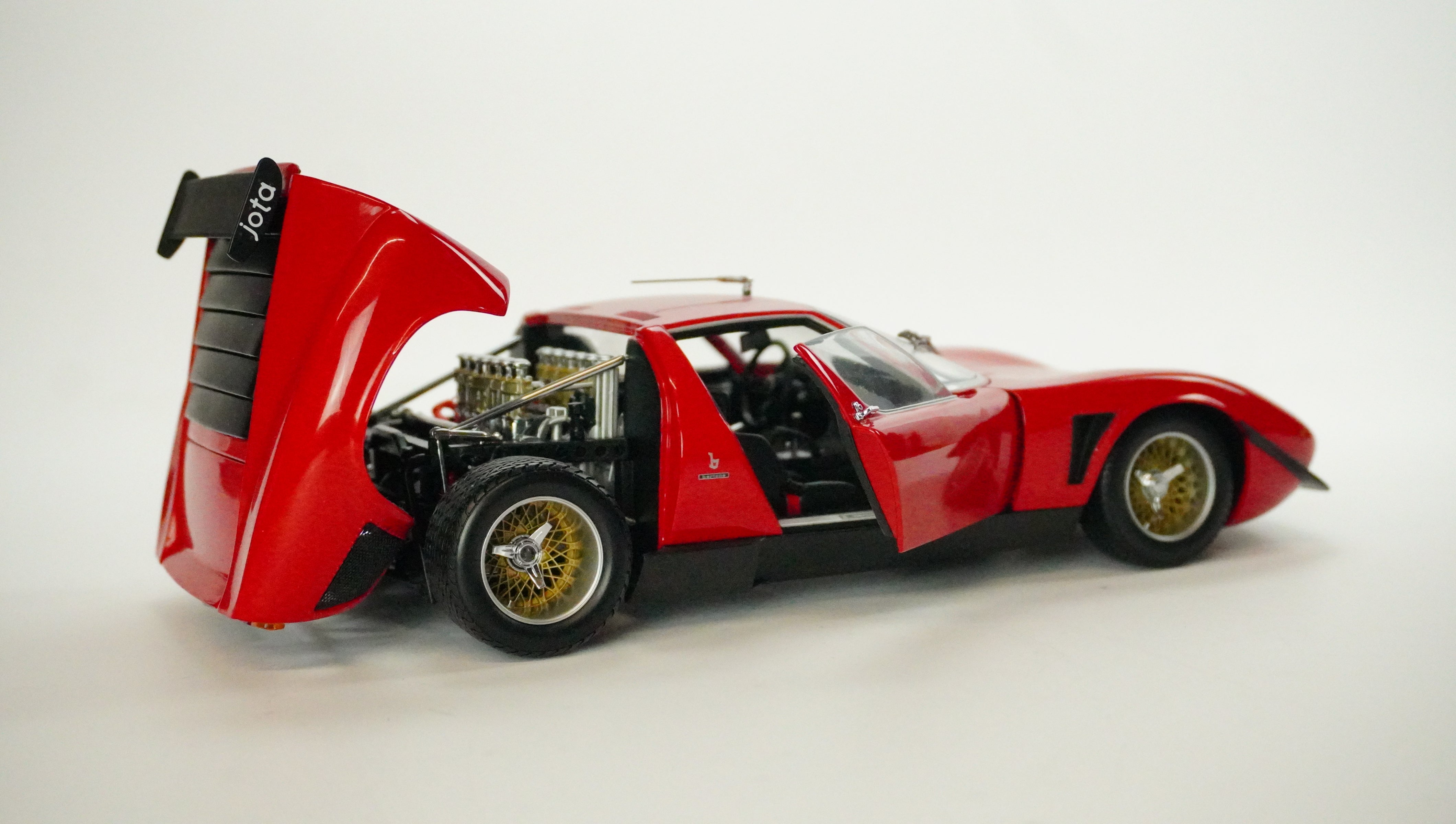 Lamborghini Jota SVR 1:18