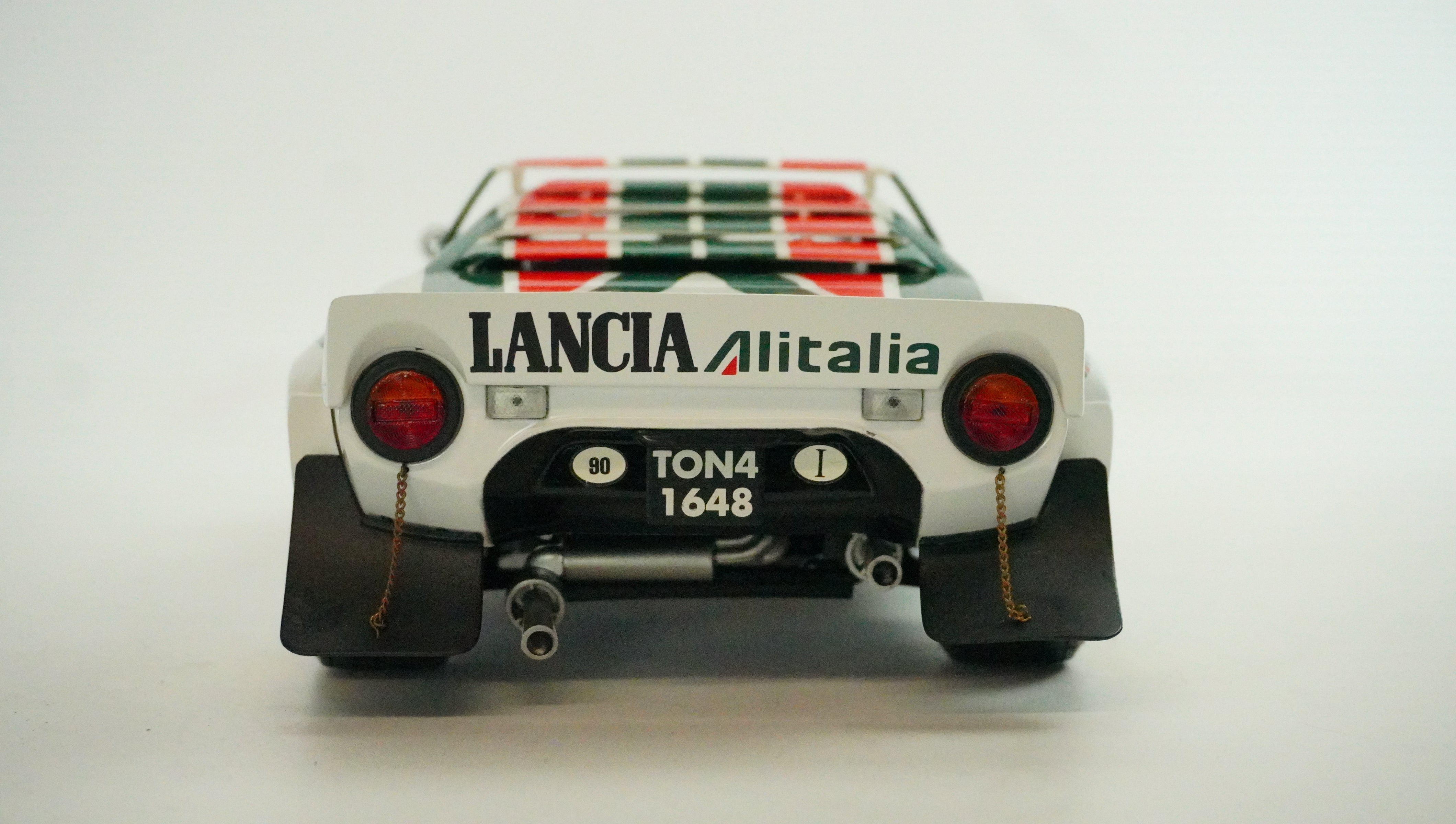 Lancia Stratos HF Rally Nr.1  1977 1:18