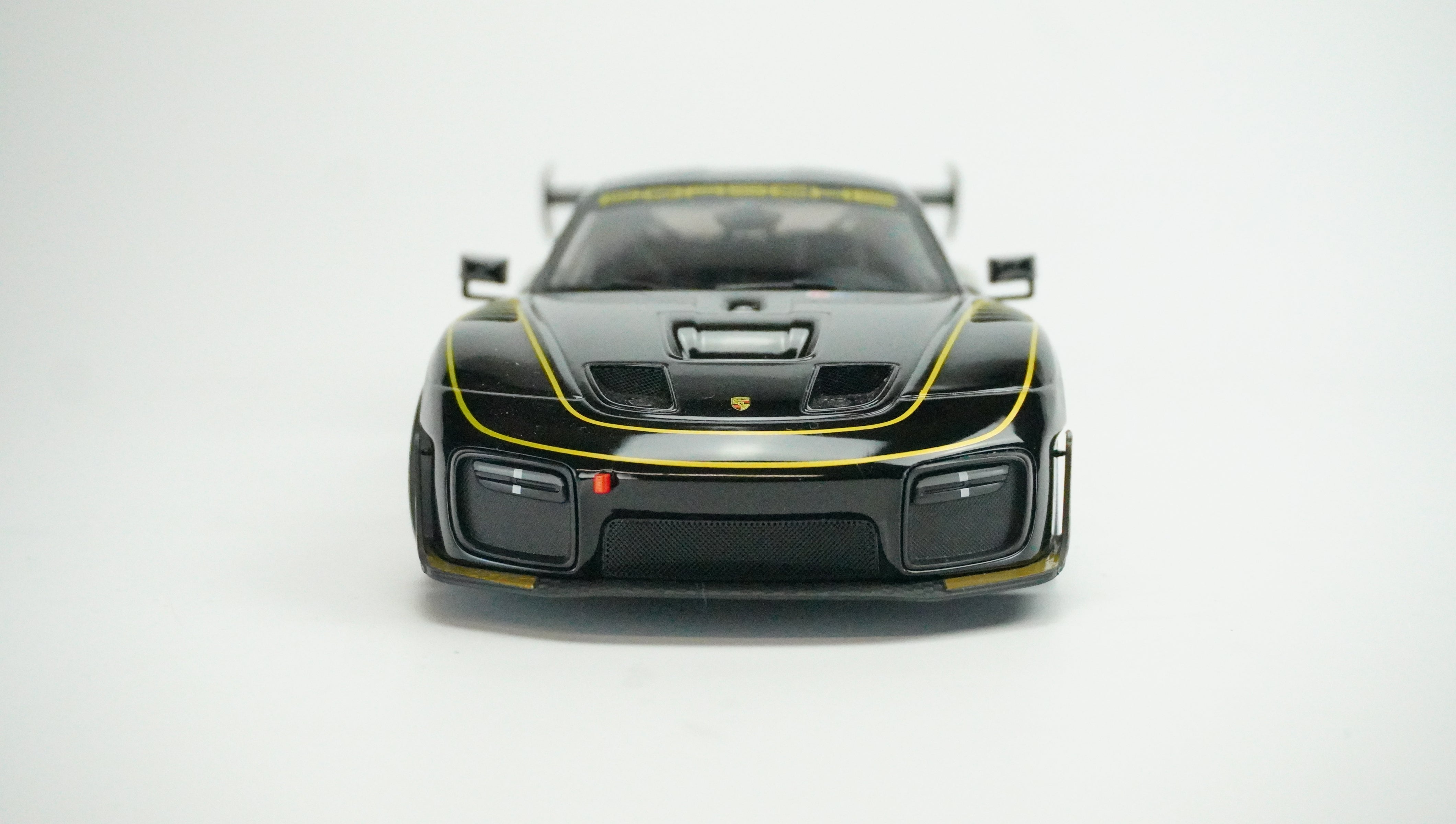 Porsche 935/19 Racing Nr.68 1:18