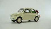 Fiat Nuova 500 Faltdach (mit 2 Koffern) 1957 1:18