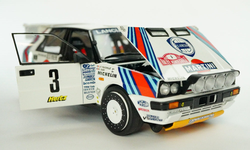 Lancia Delta  Martini Rally  1:18