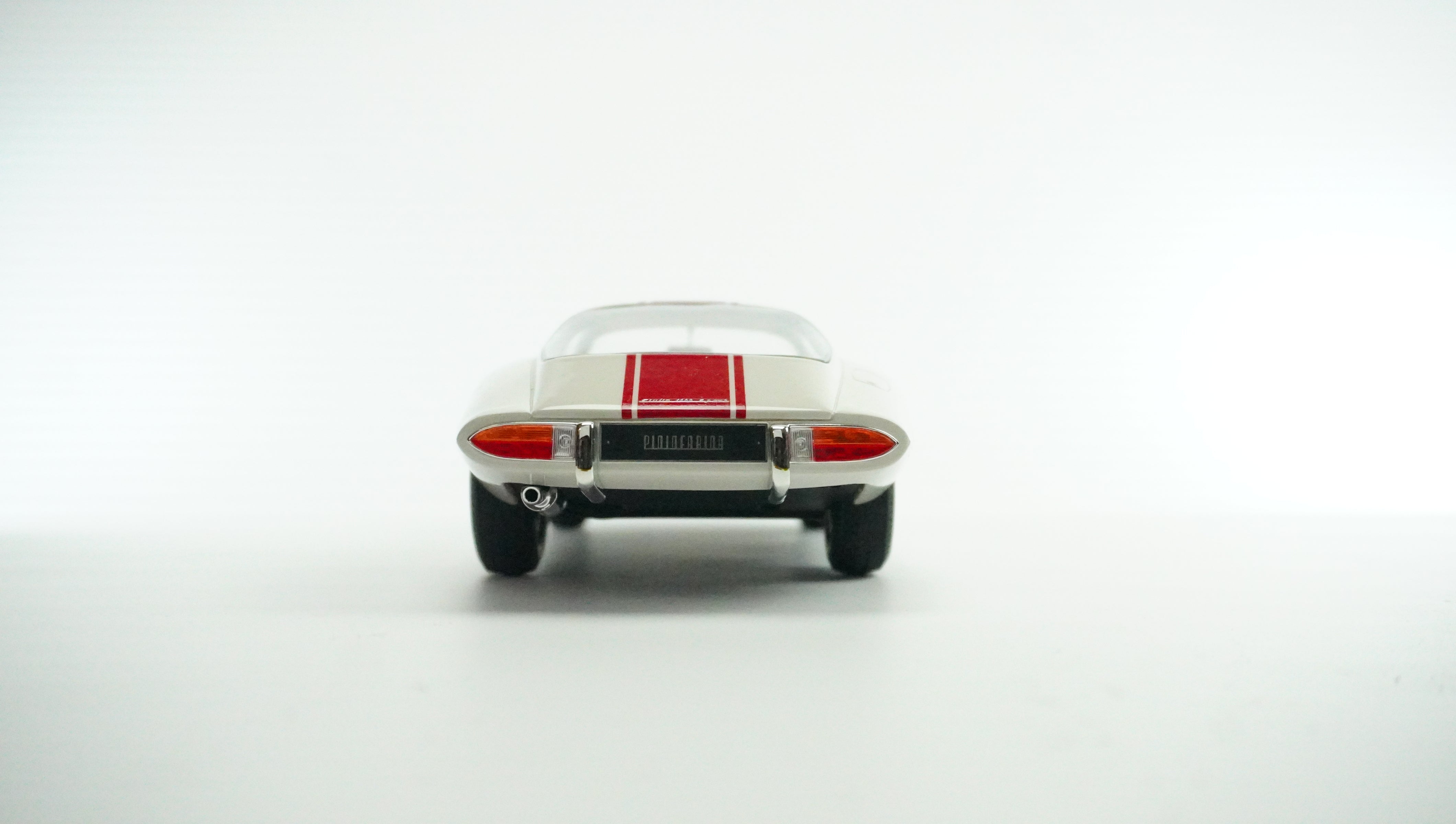 Alfa Romeo Giulia TZ2 Limited 1965 1:18
