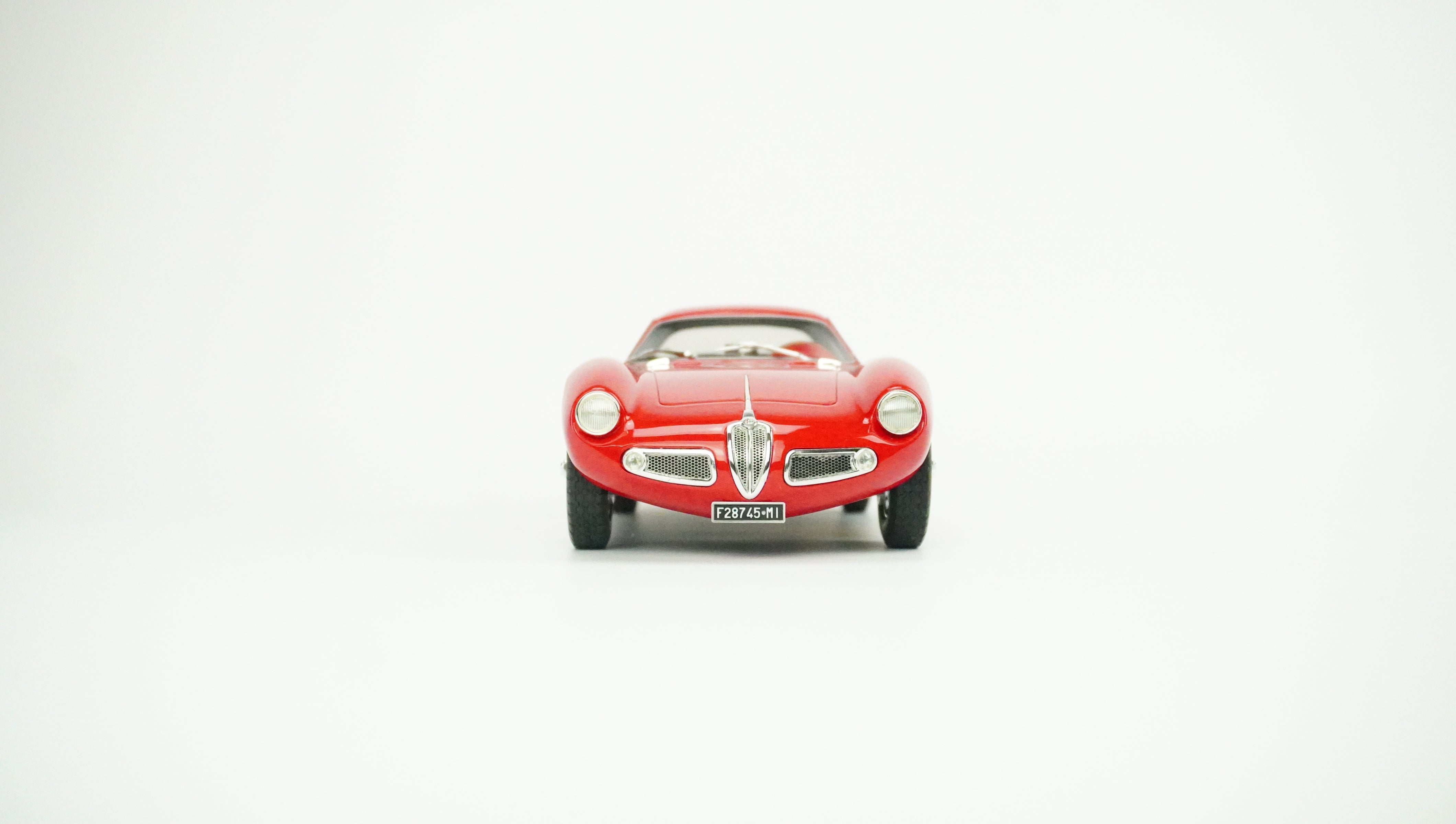 Alfa Romeo ATL2000 Sport Limited 1968 1:18