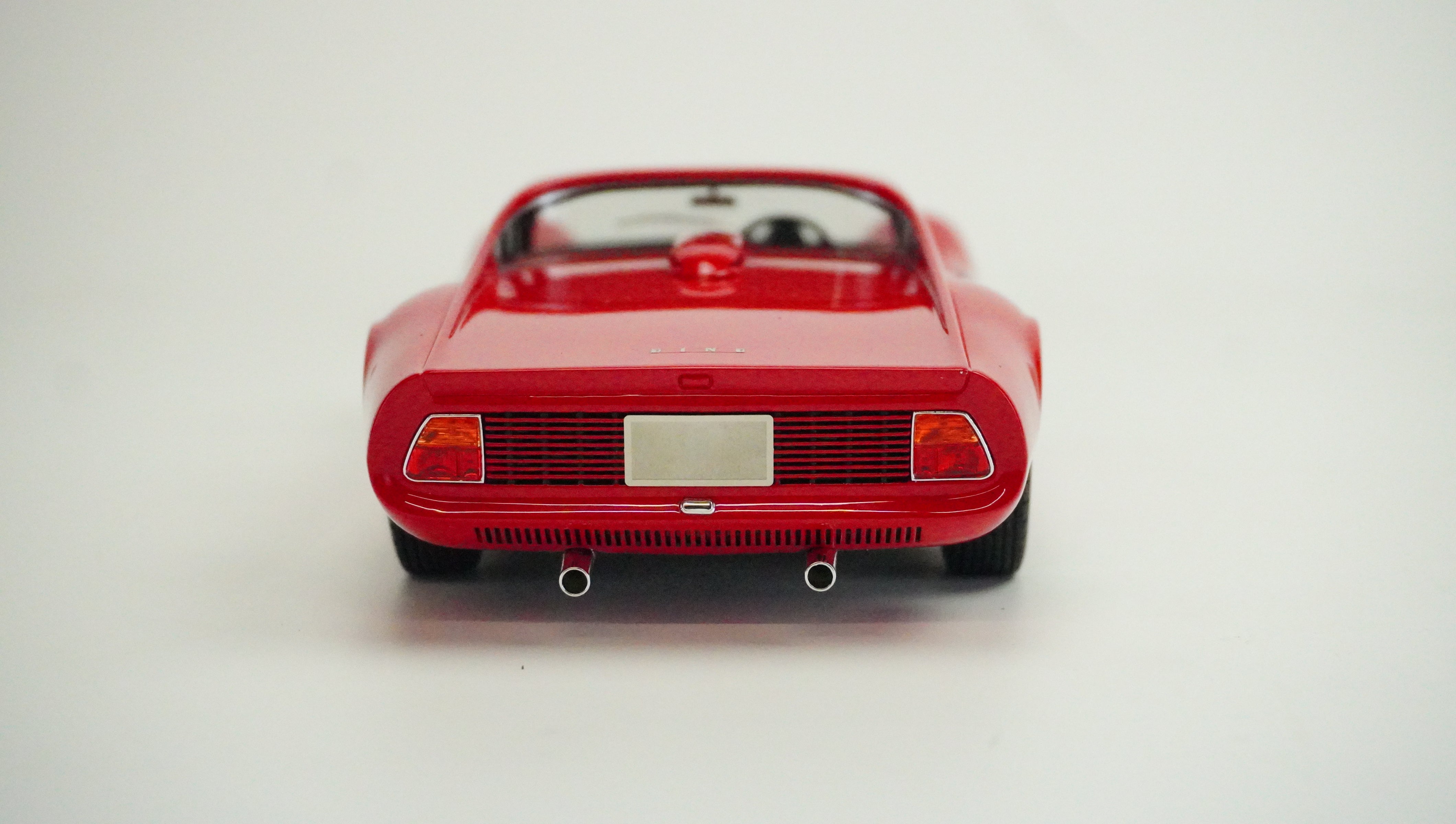 Ferrari Dino 206 Berlinetta Speciale Limited 1965 1:18