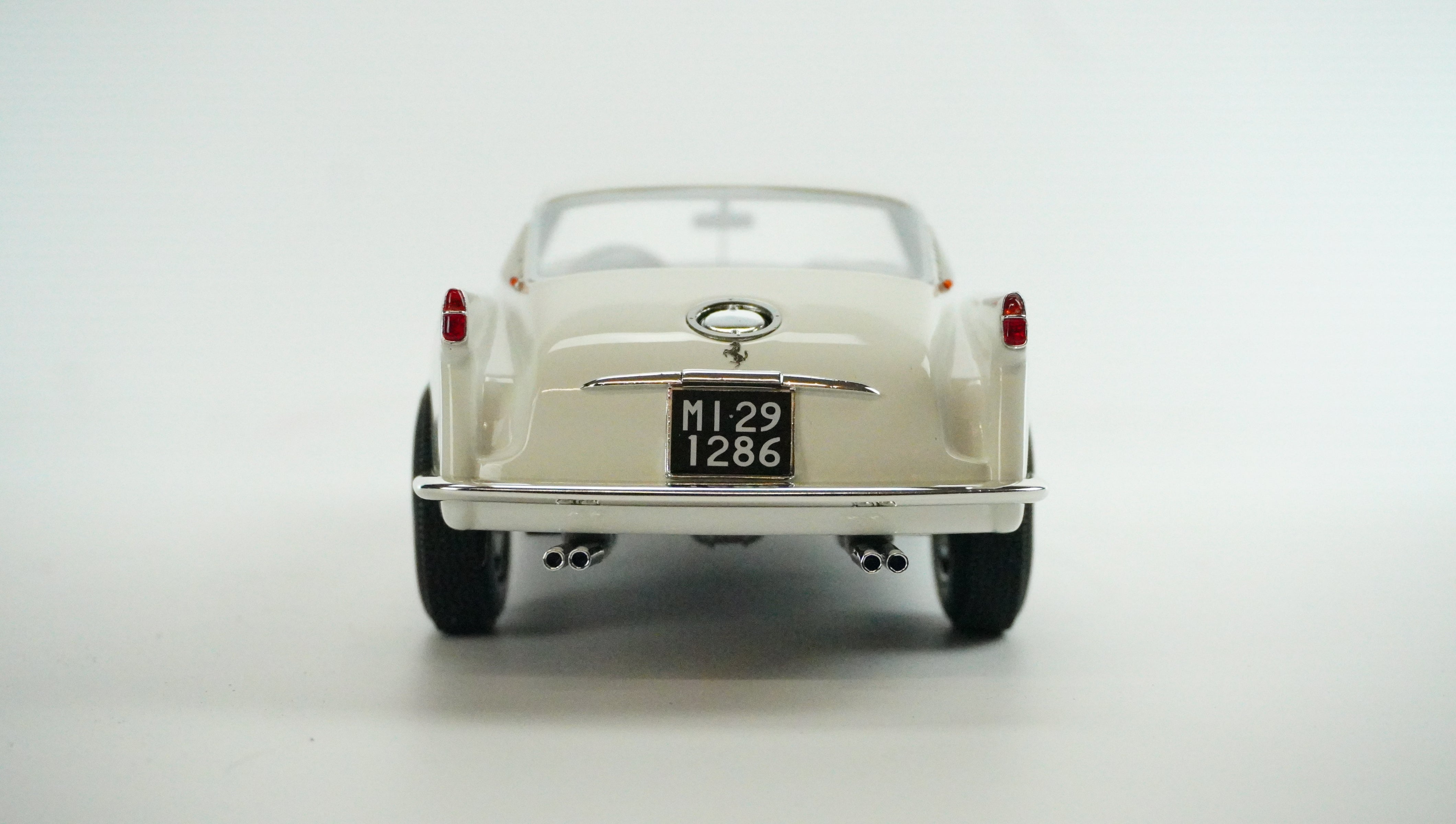 Ferrari 250 Europa GT Berlinetta S2 1955 Limited 1:18