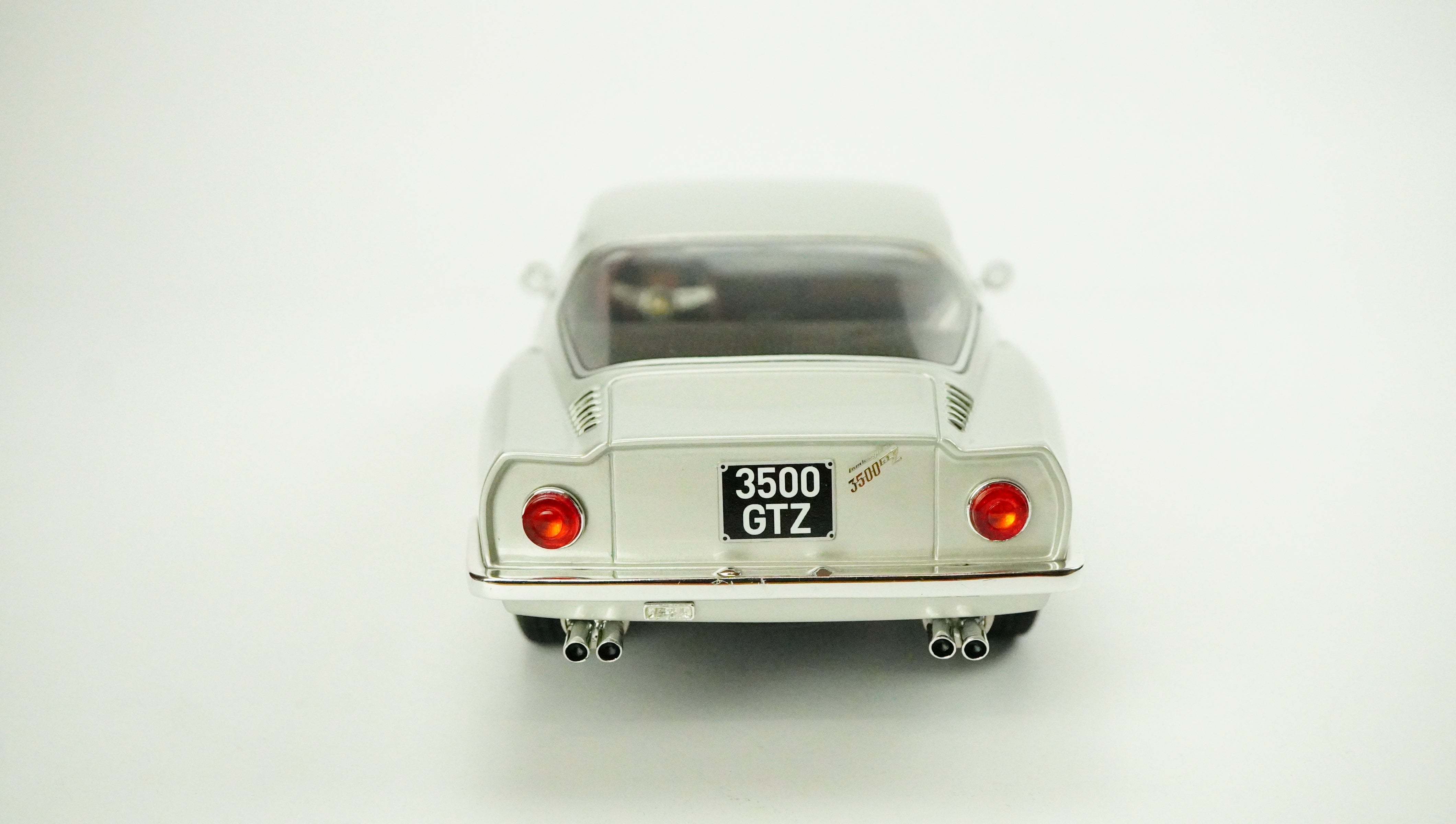 Lamborghini 3500 GT Zagato LHD Limited 1965 1:18