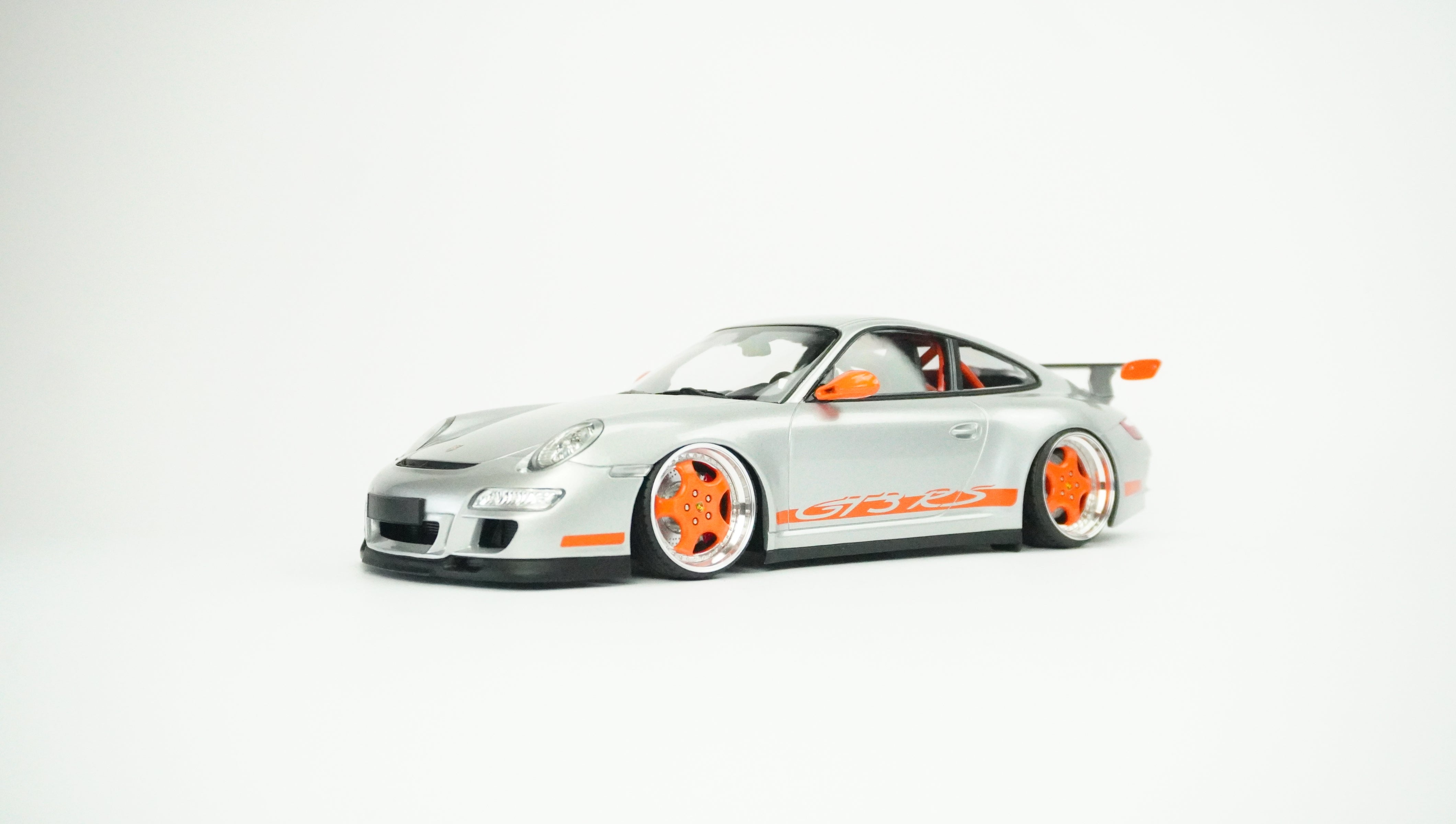 Porsche 911 GT3 RS (Umbau) 1:18