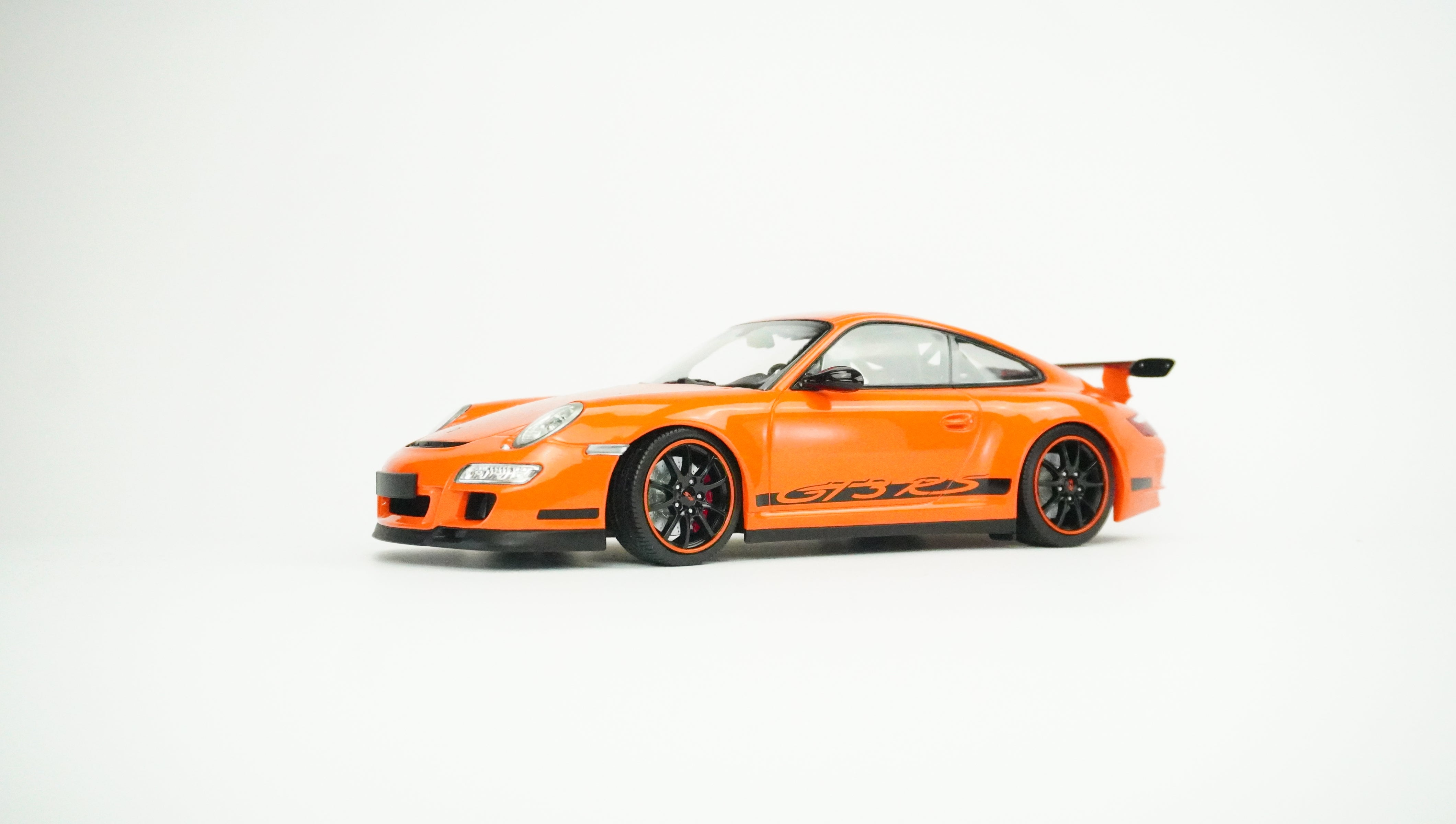 Porsche 911 GT3 RS 2007 1:18