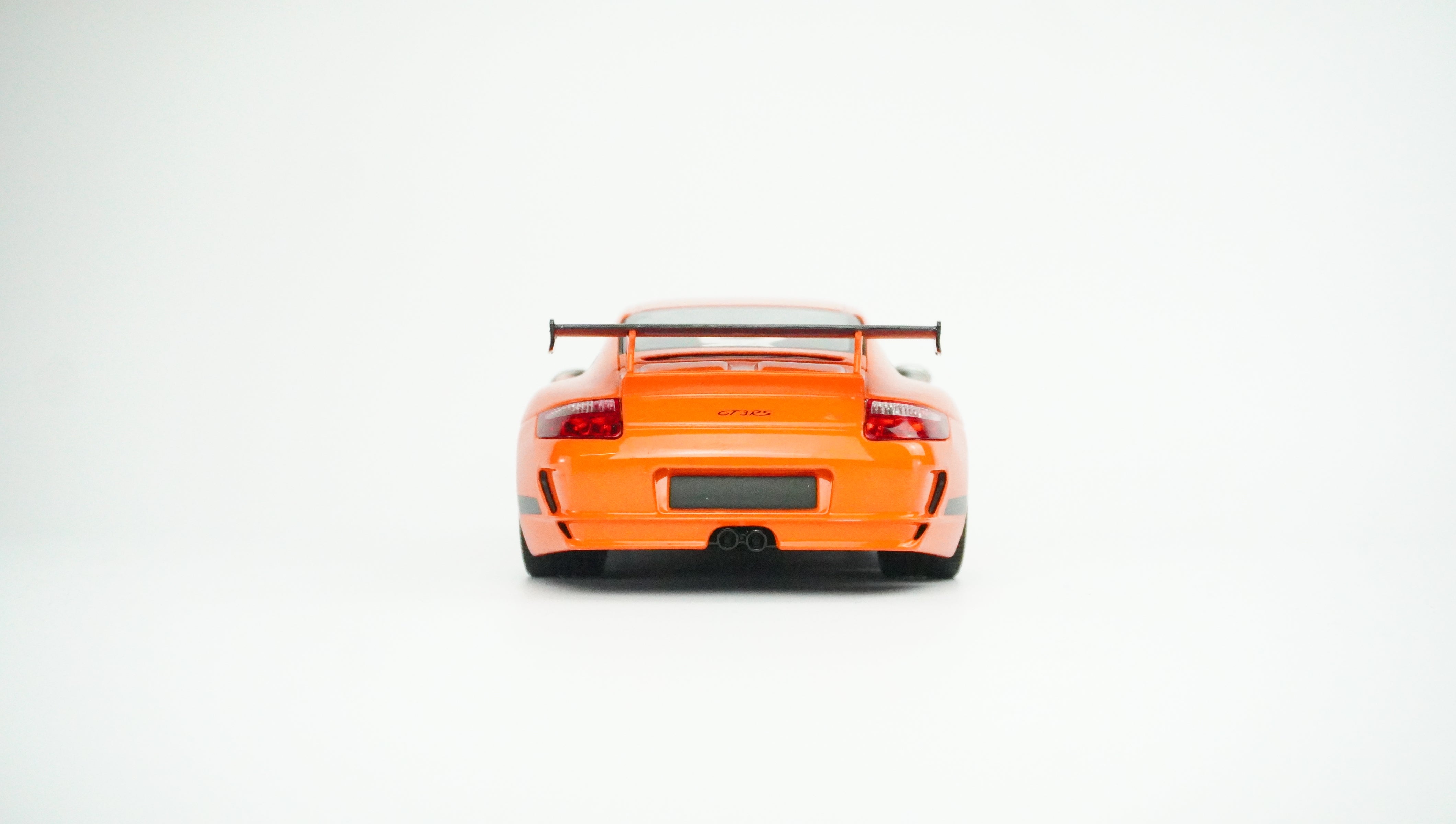 Porsche 911 GT3 RS 2007 1:18