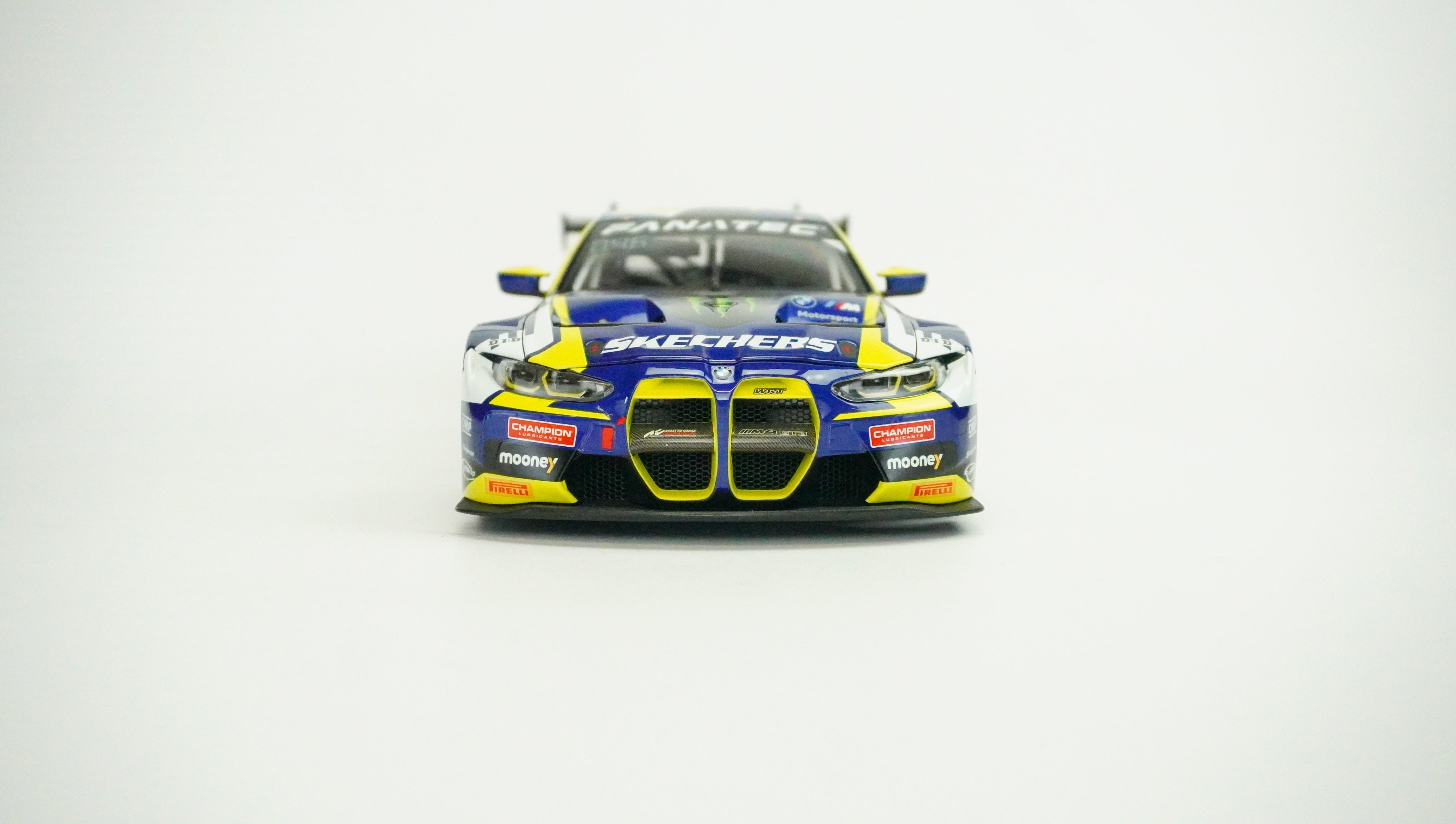 BMW M4 GT3 Racing No. 45 1:18