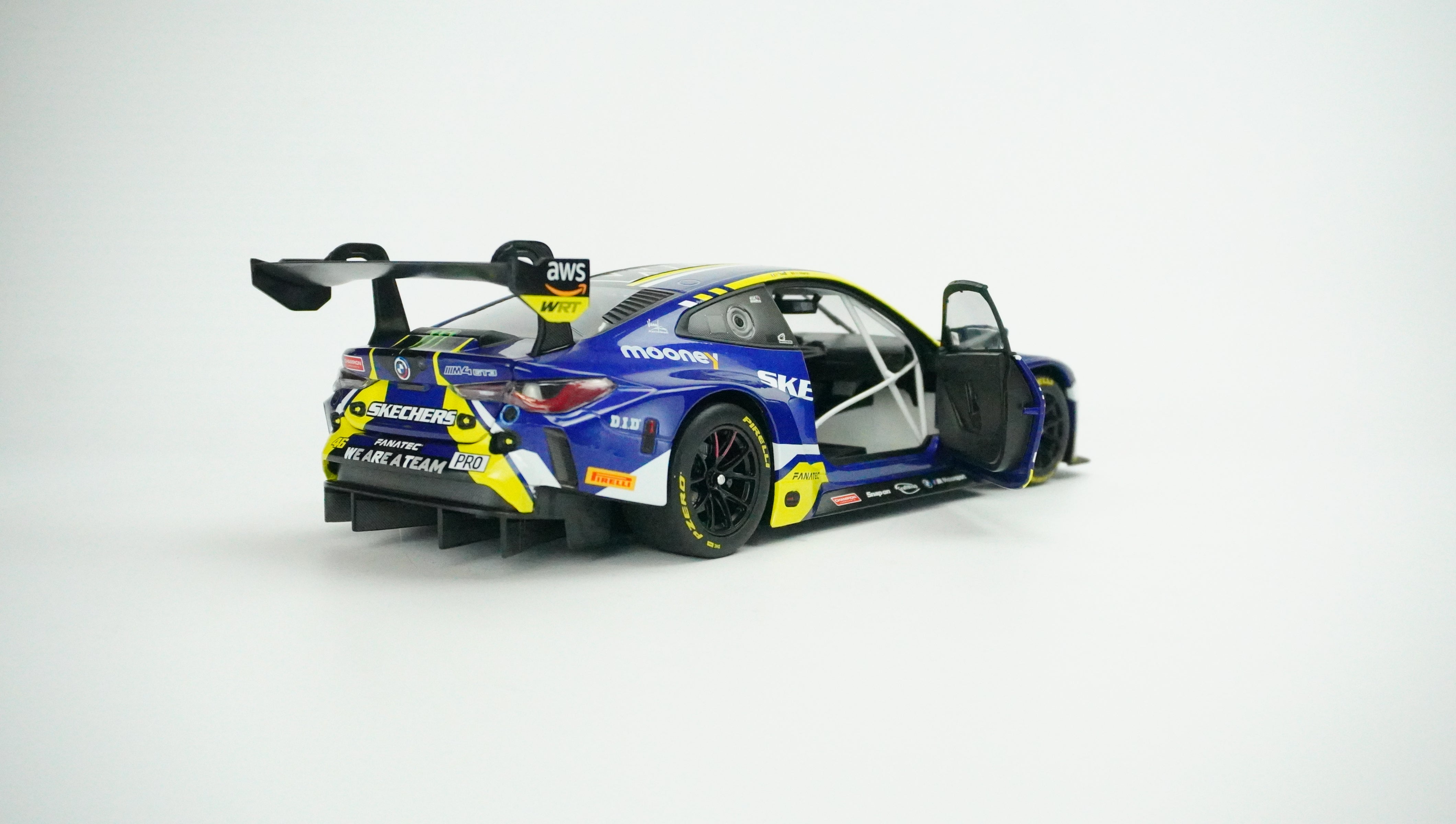 BMW M4 GT3 Racing No. 45 1:18