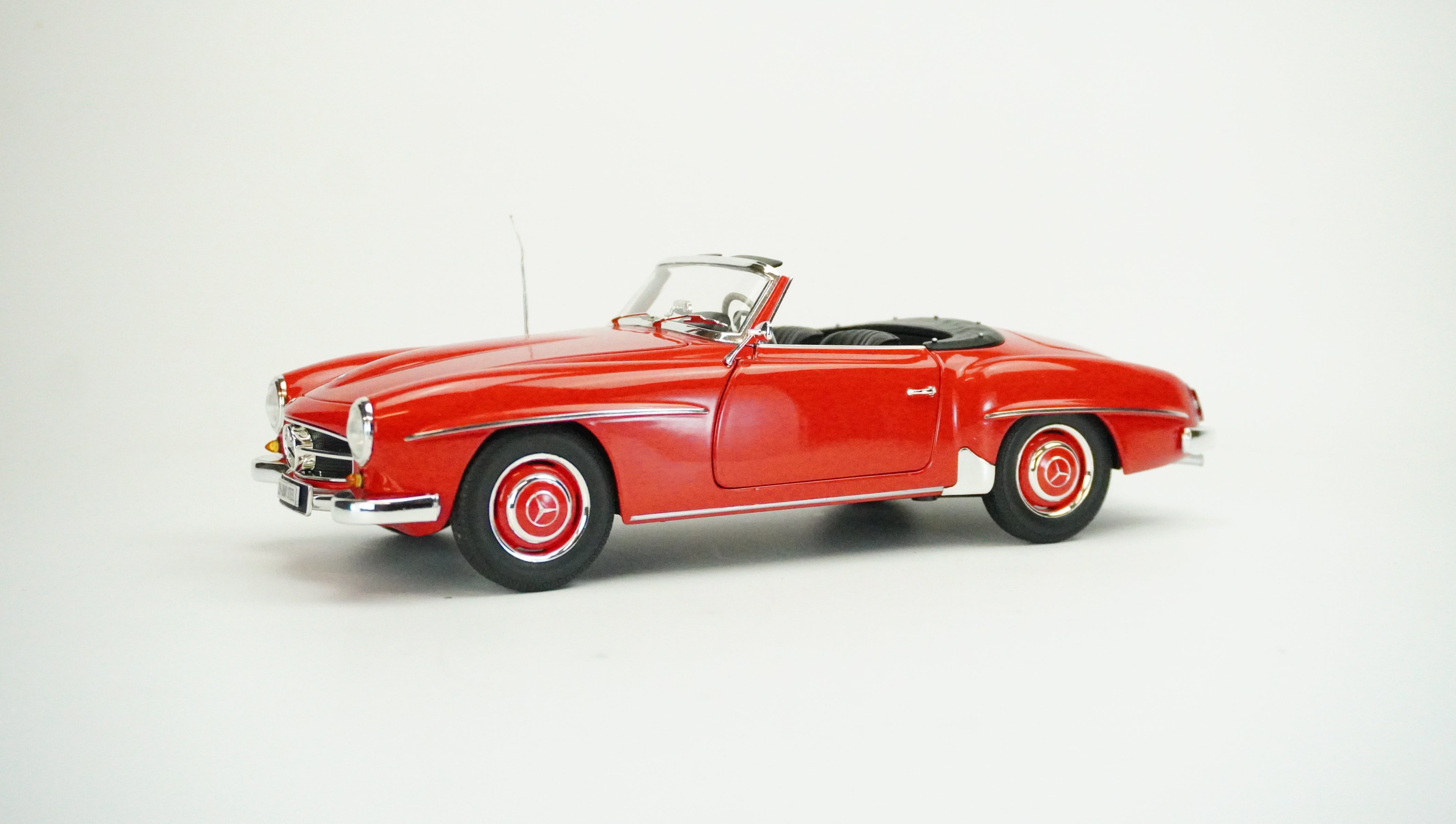 Mercedes Benz 190SL Spider 1955 1:18