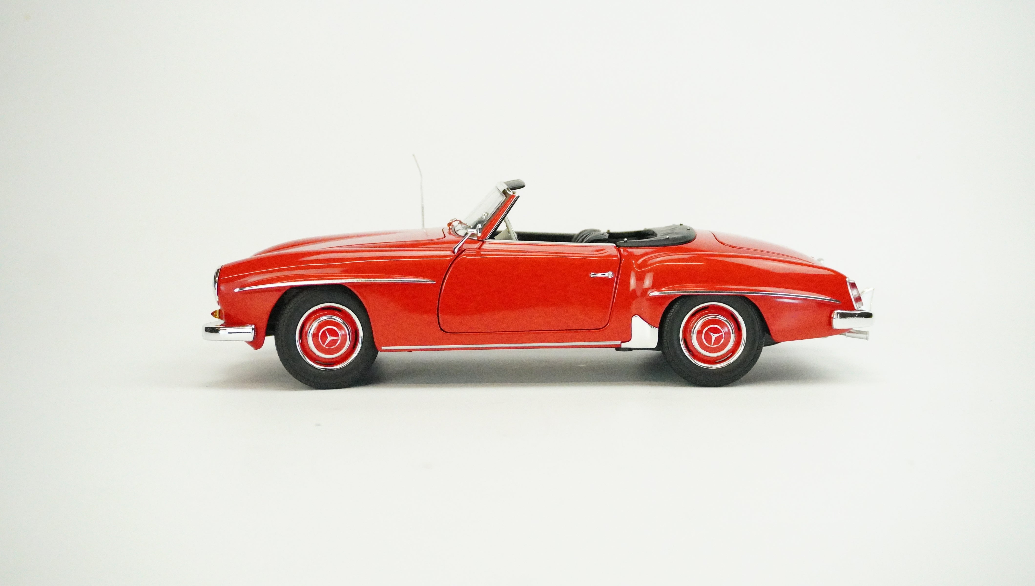 Mercedes Benz 190SL Spider 1955 1:18