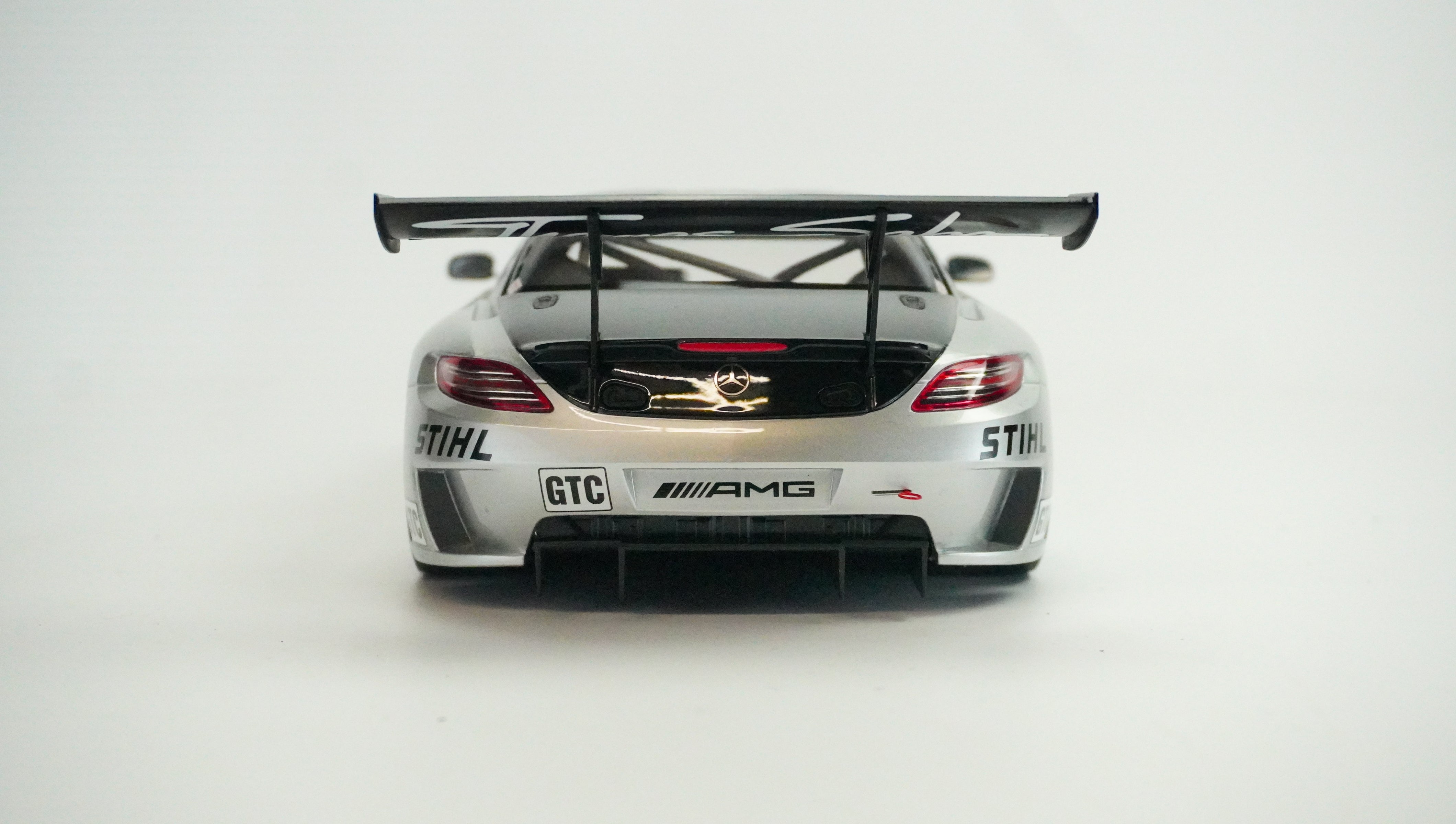 Mercedes Benz SLS AMG GT3 Racing No. 96 1:18
