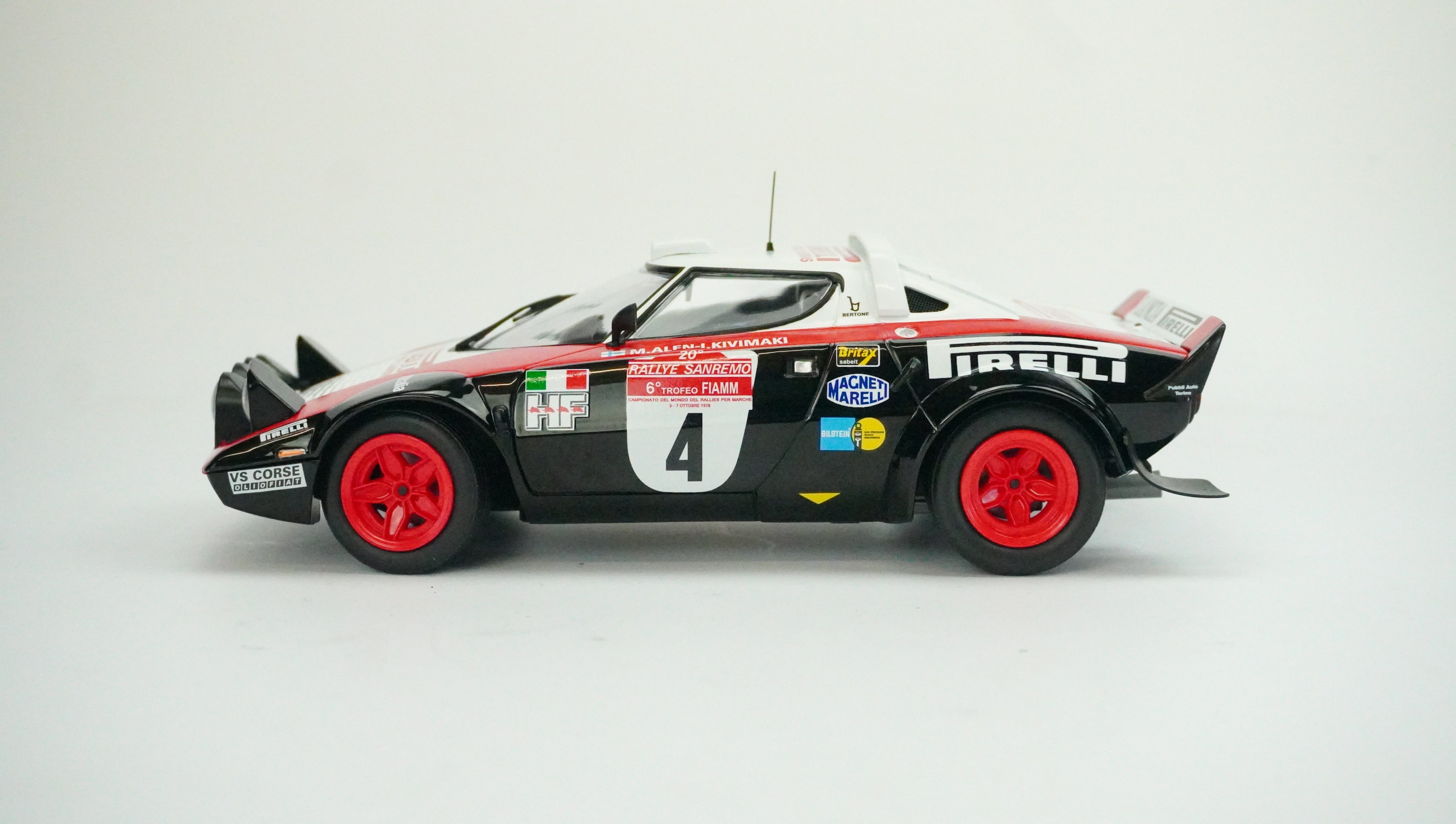 Lancia Stratos Rally Nr.4 Limited 1978 1:18