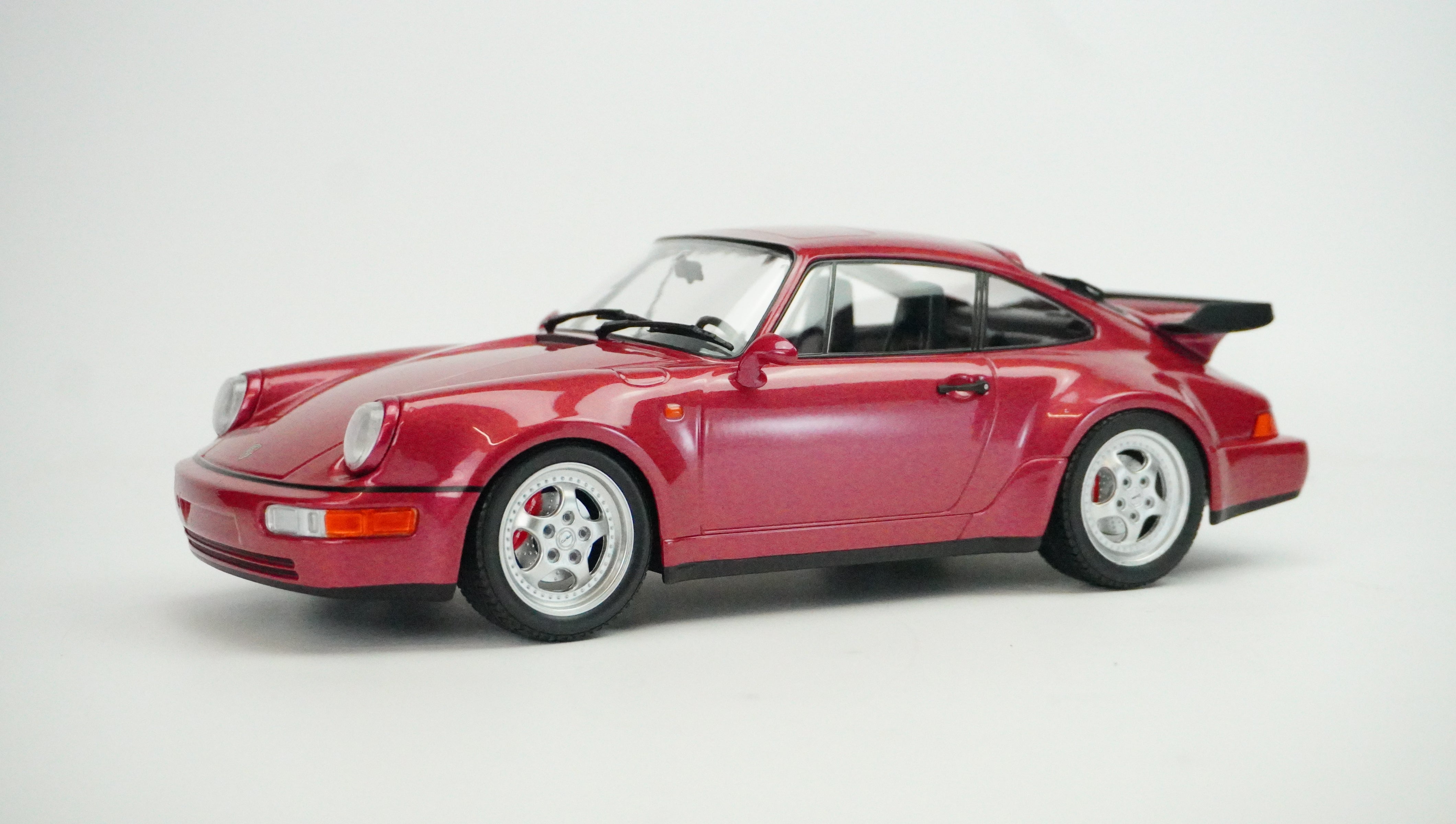Porsche Turbo Limited 1990 1:18