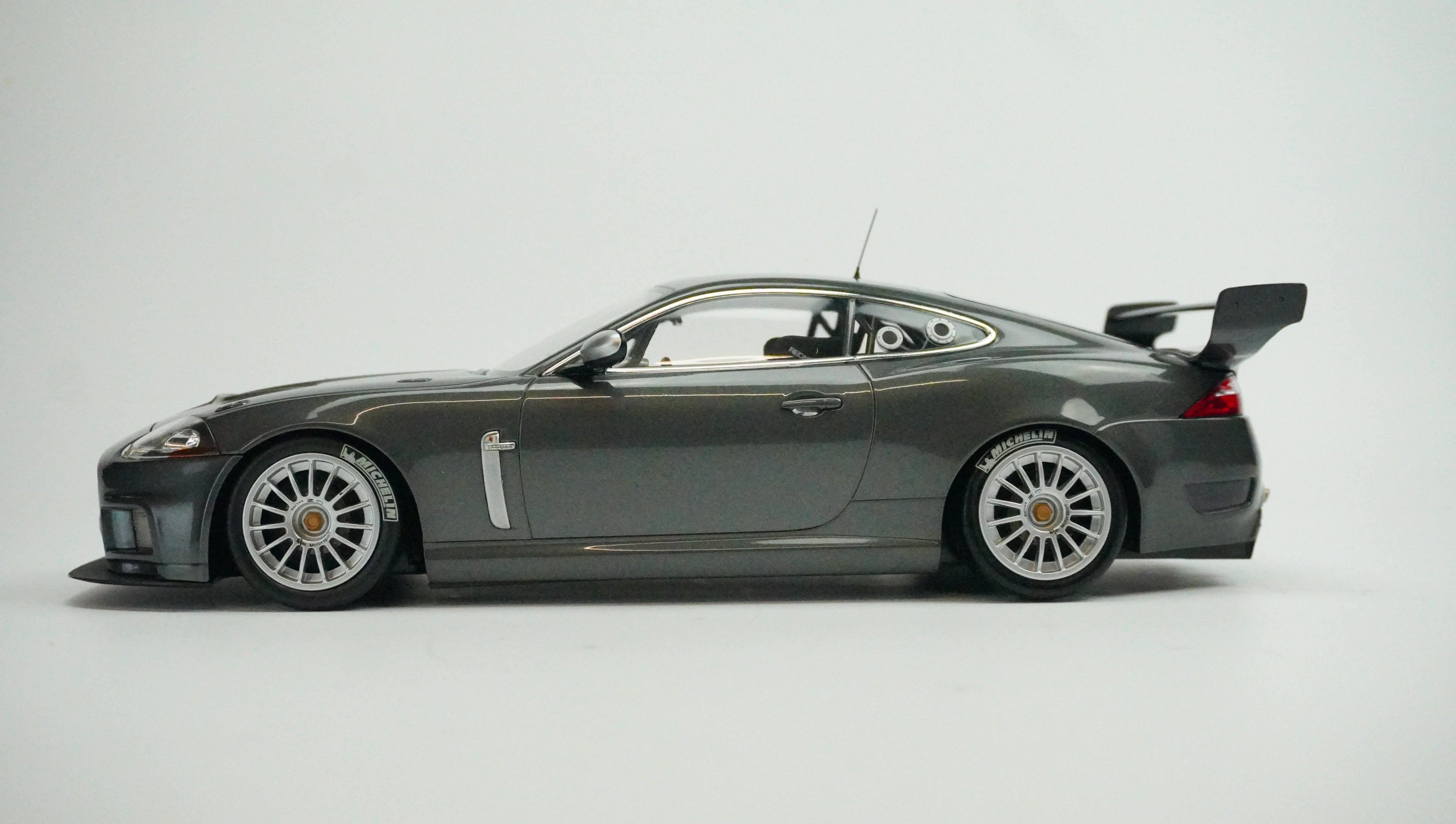 Jaguar XKR GT3 Limited 2008 1:18