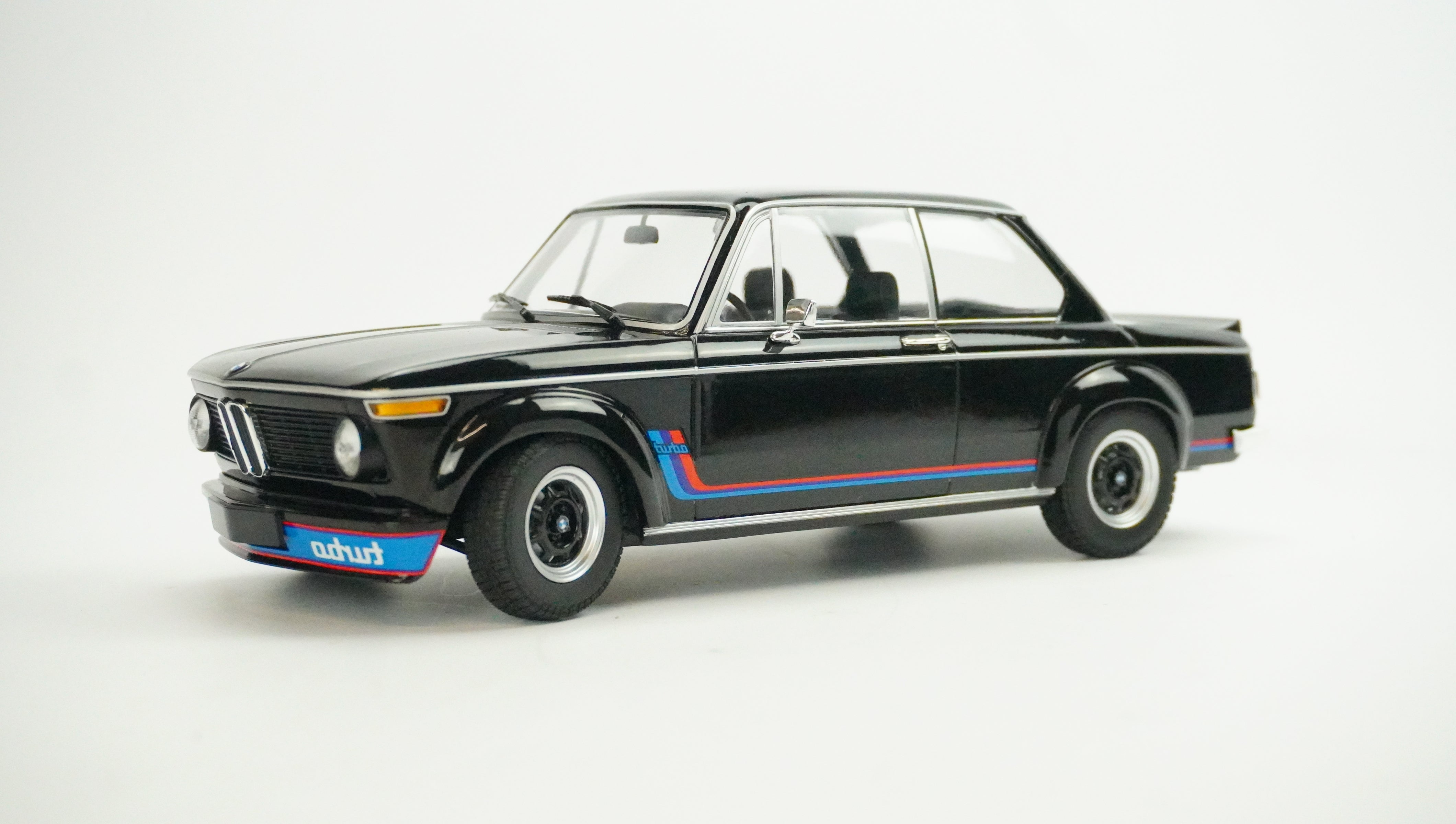 BMW 2002 Turbo Limited 1973 1:18