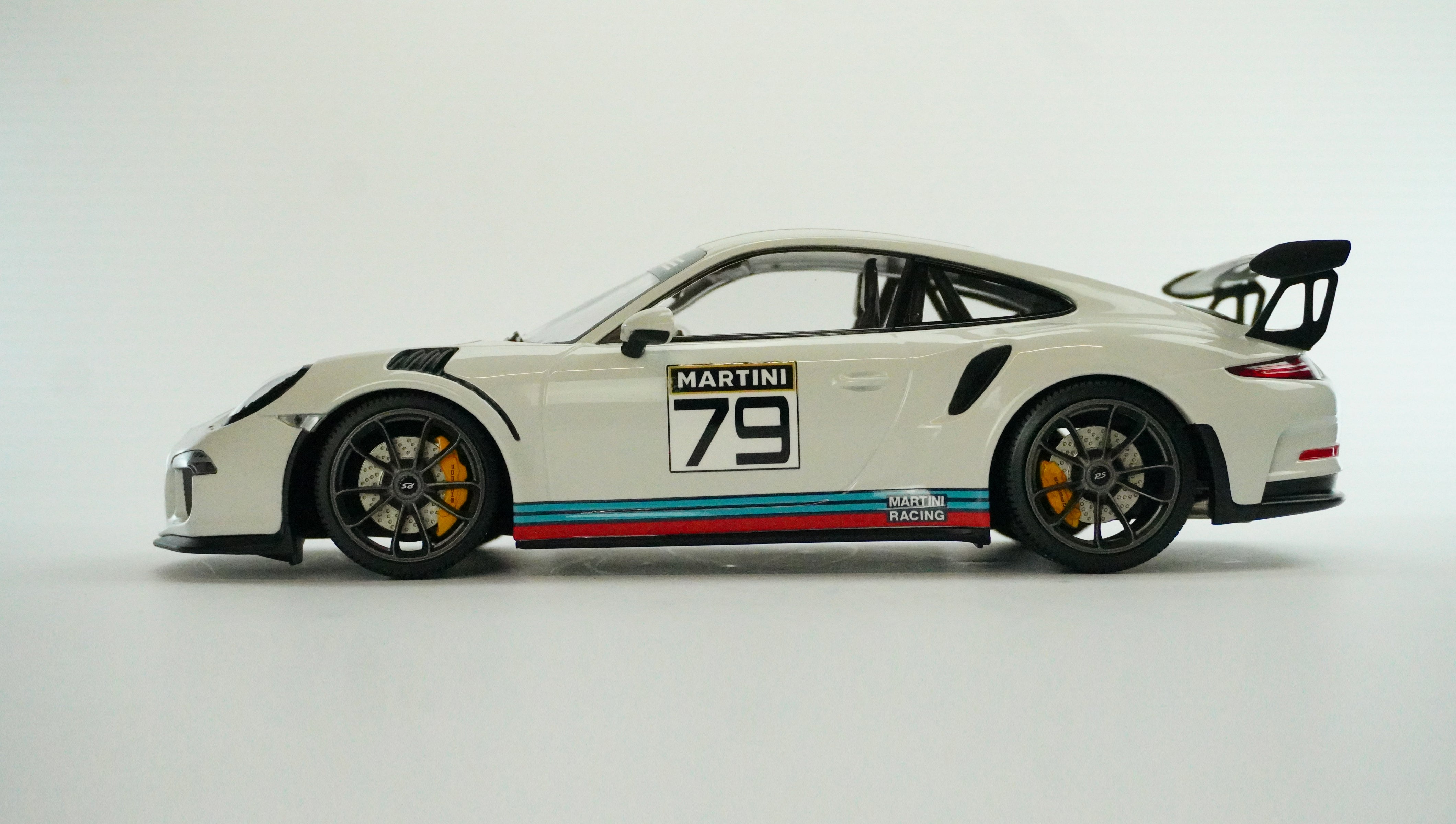 Porsche 911 GT3 RS Martini Racing 79 Rarity 2015 1:18
