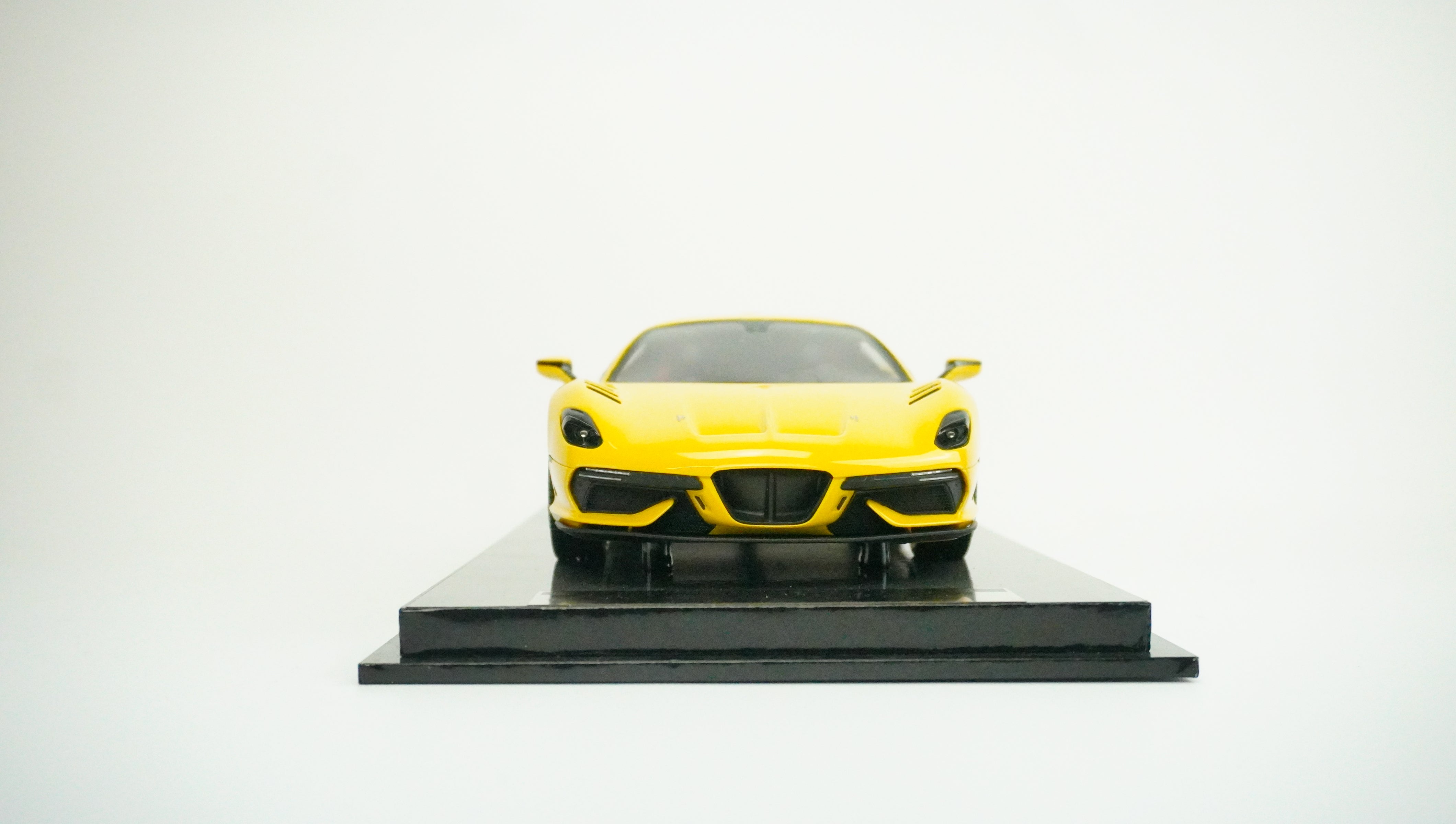 Superleggera Arese RH95 Limited (incl. Showcase) 2021 1:18