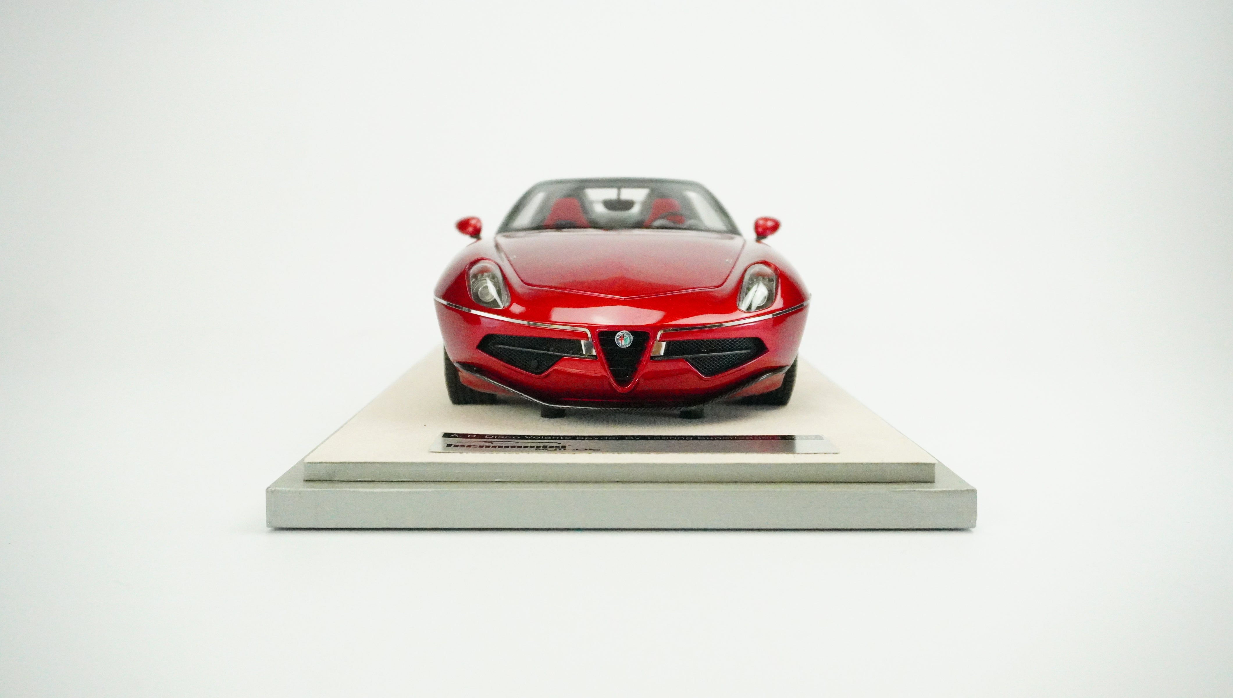 Alfa Romeo Disco Volante Superleggera Limited (without box) 2016 1:18