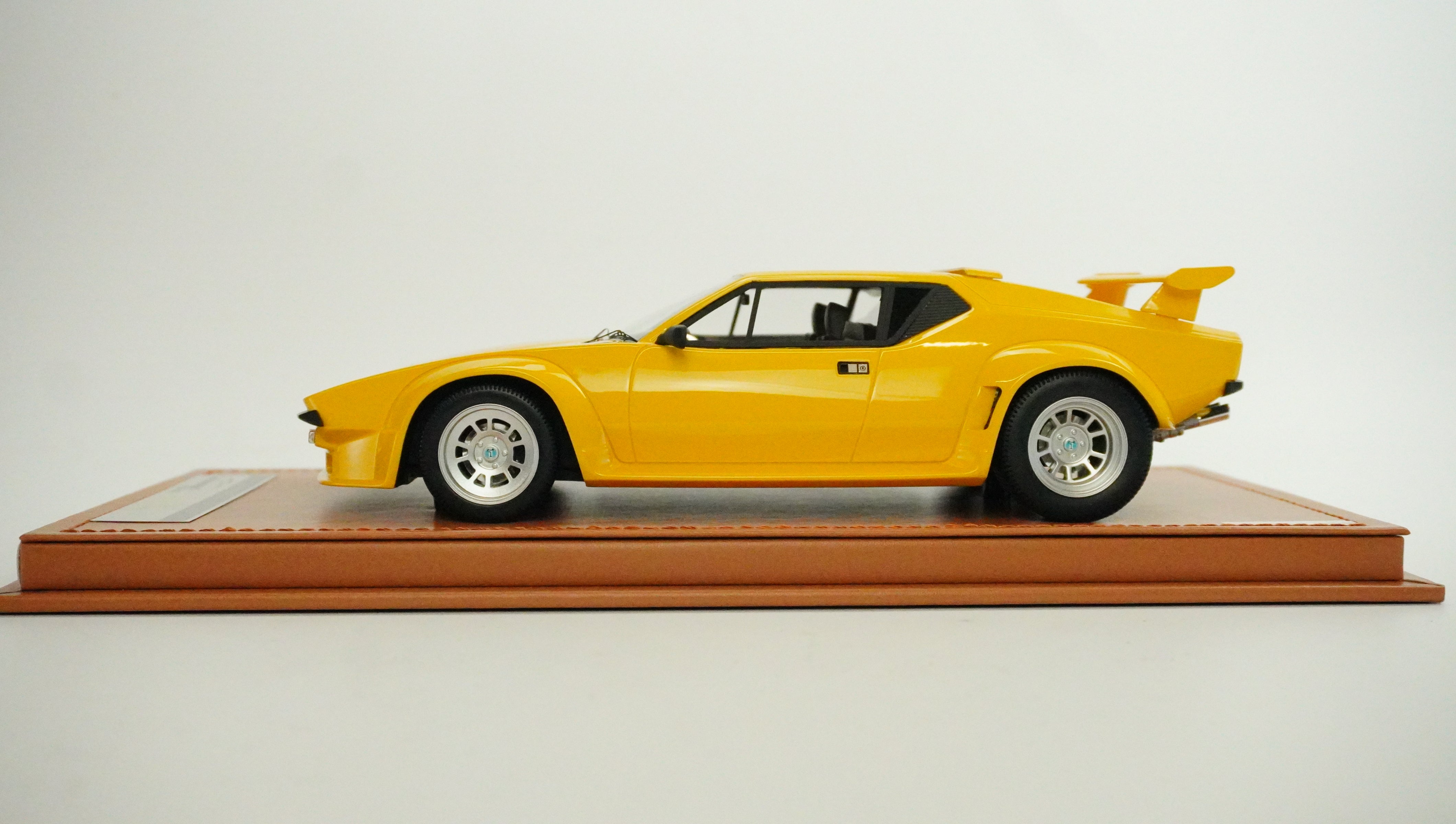 De Tomaso Pantera GT5 Limited 1982 1:18