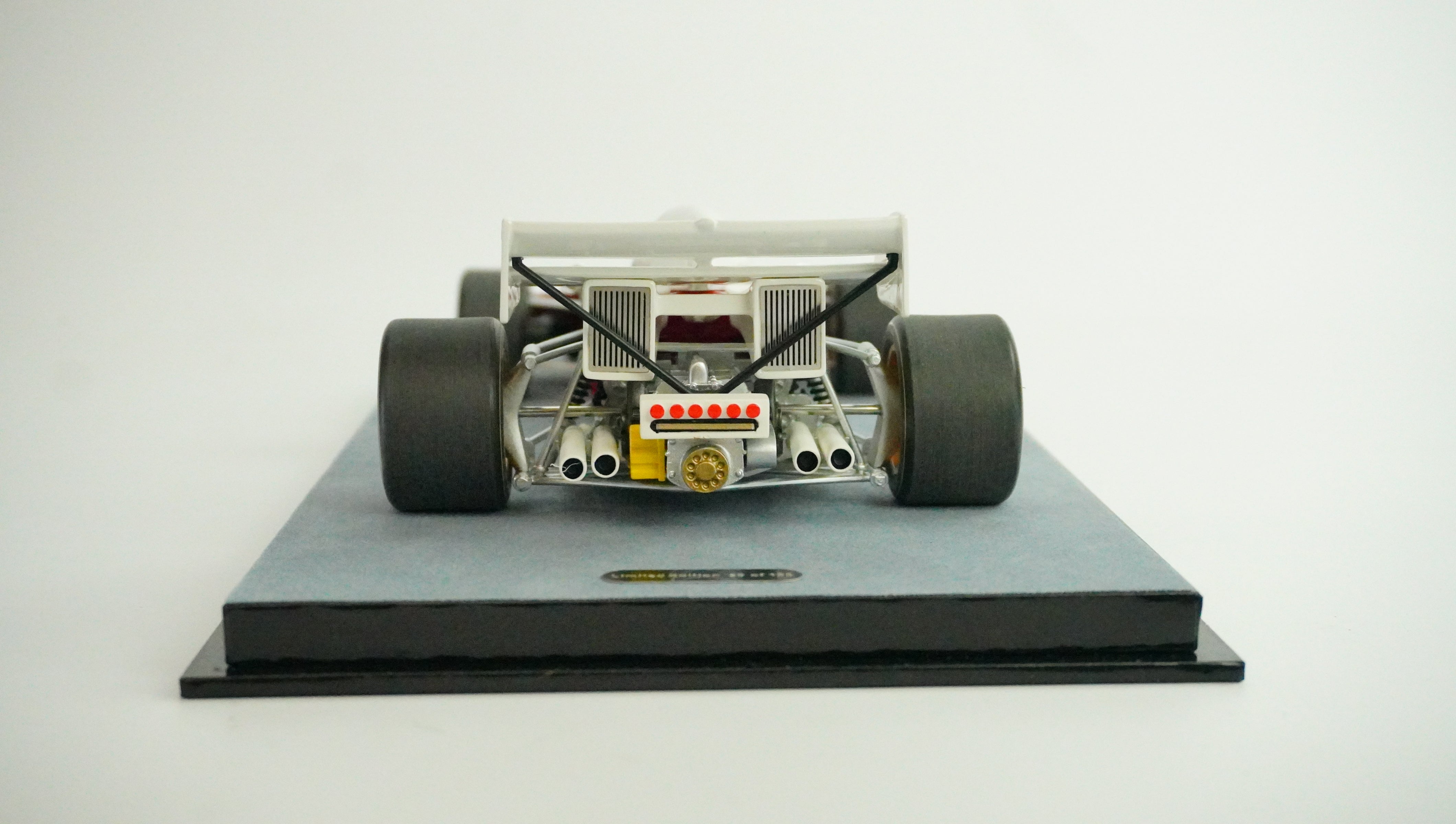 Ferrari 312 B2 Racing No.6 Limited (no box) 1972 1:18