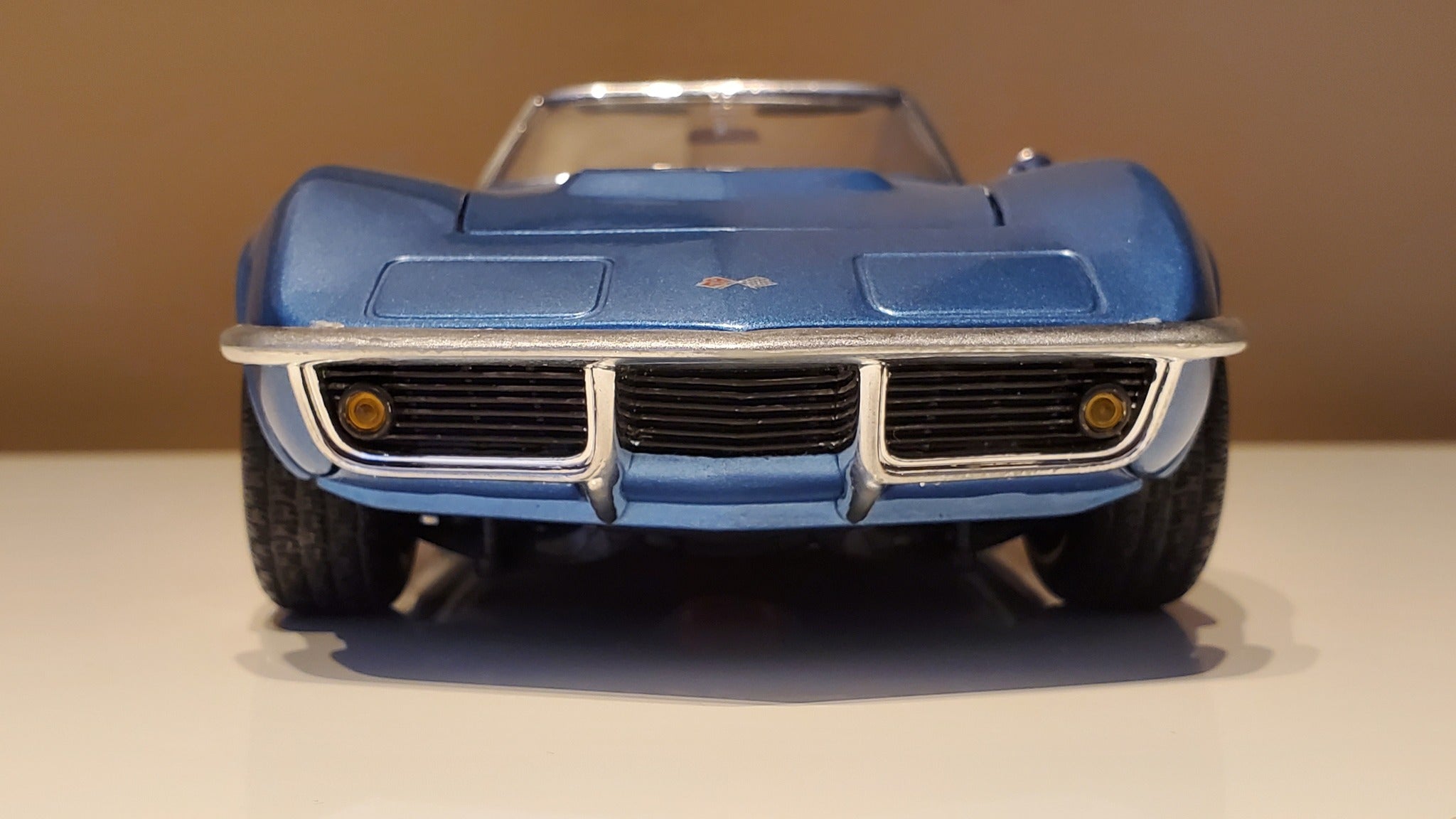 Chevrolet Corvette Stingray Spyder 1969 1:18