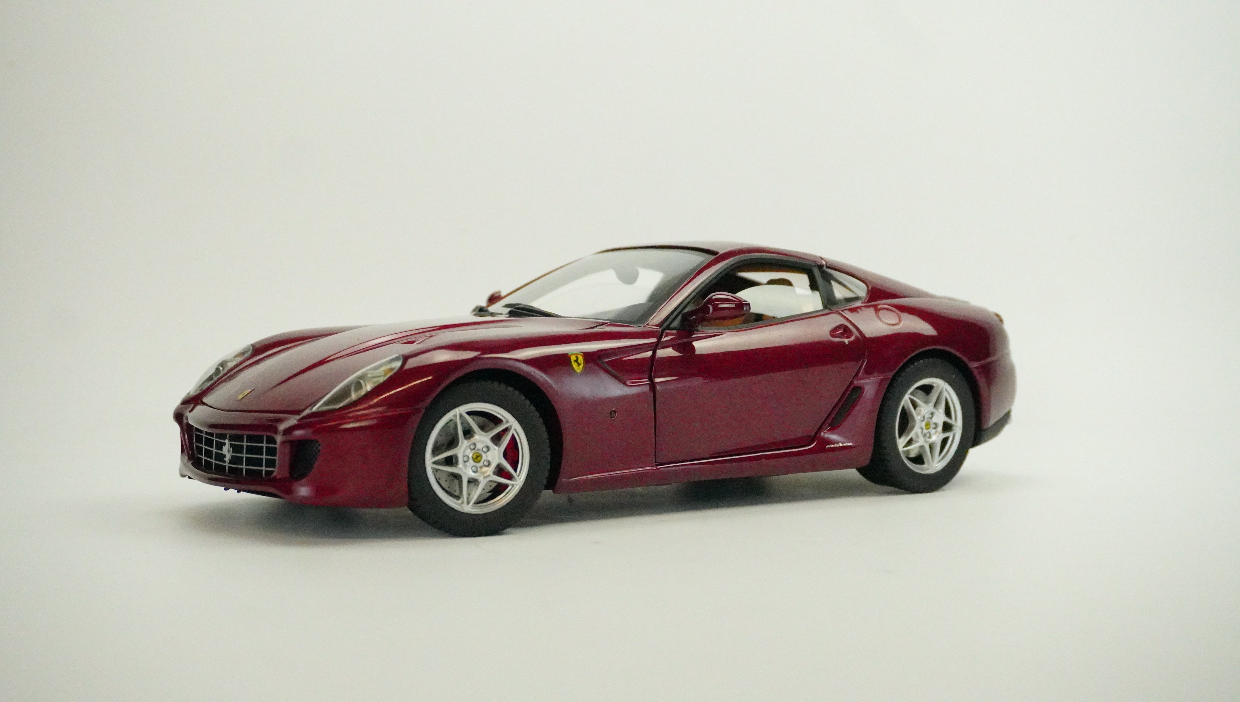 Ferrari 599 GTB Fiorano Limited 2006 1:18