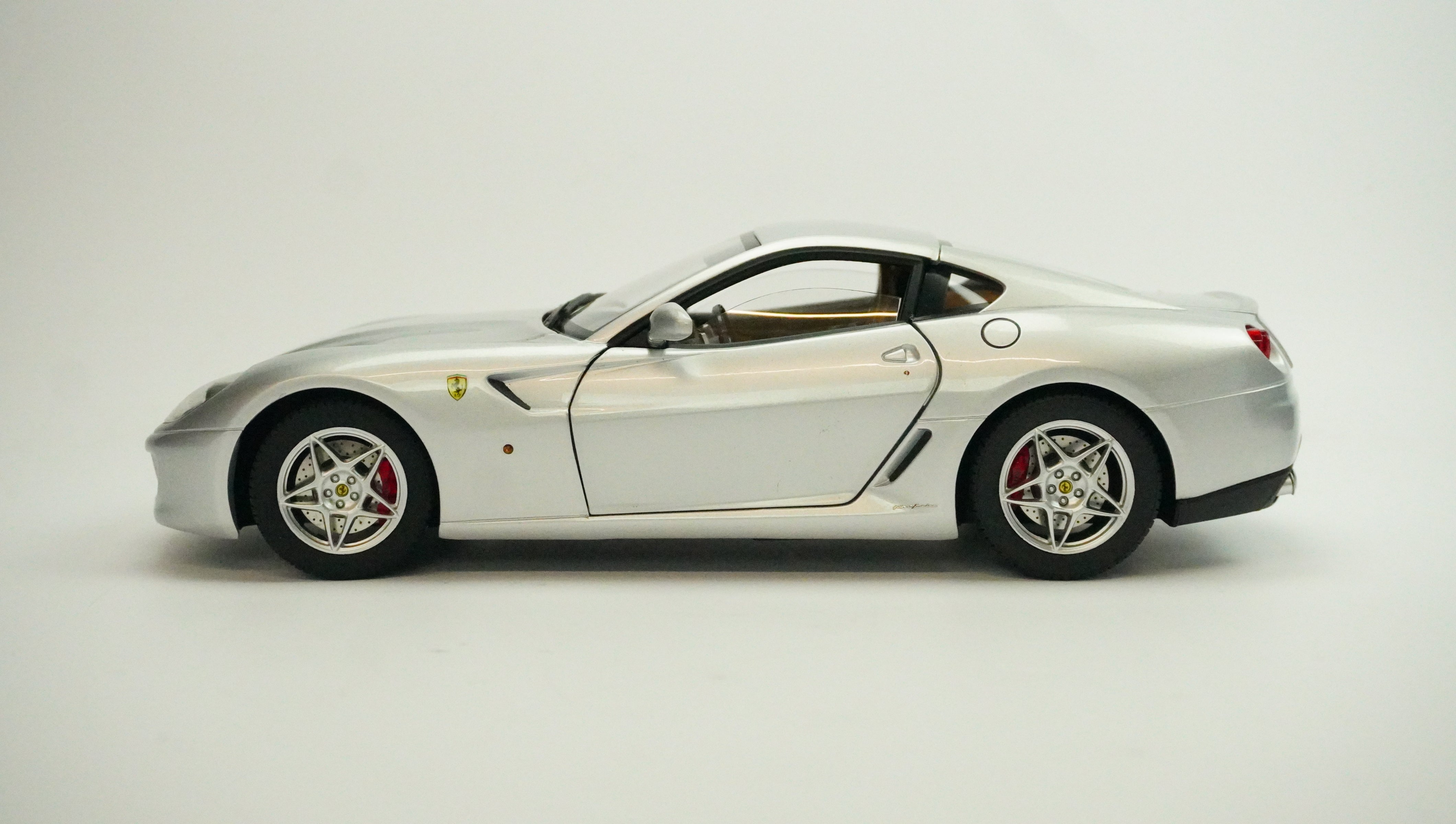 Ferrari 599 GTB Fiorano Limited 2006 1:18