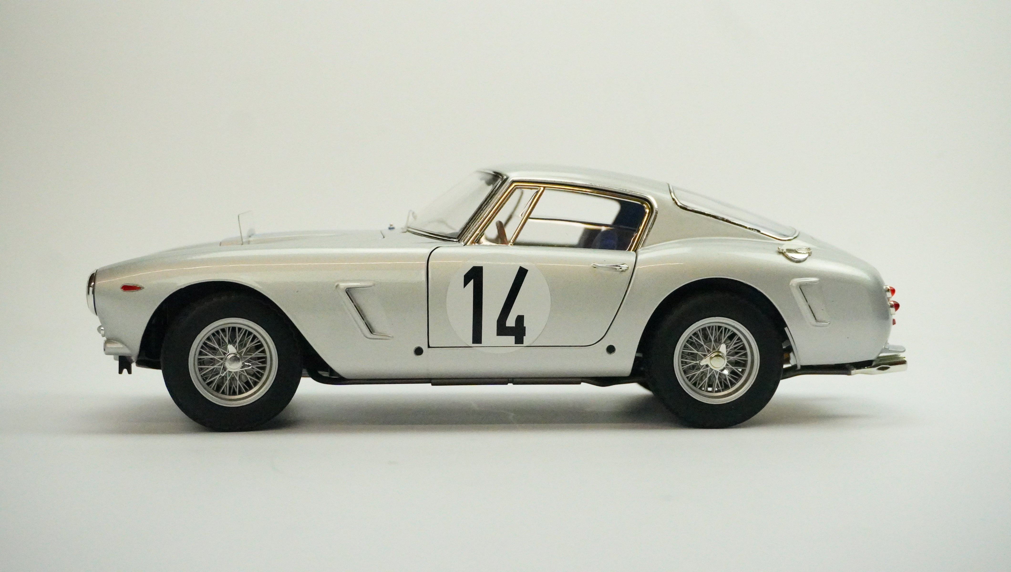 Ferrari 250 GT Berlinetta Racing No. 14 Limited 1:18