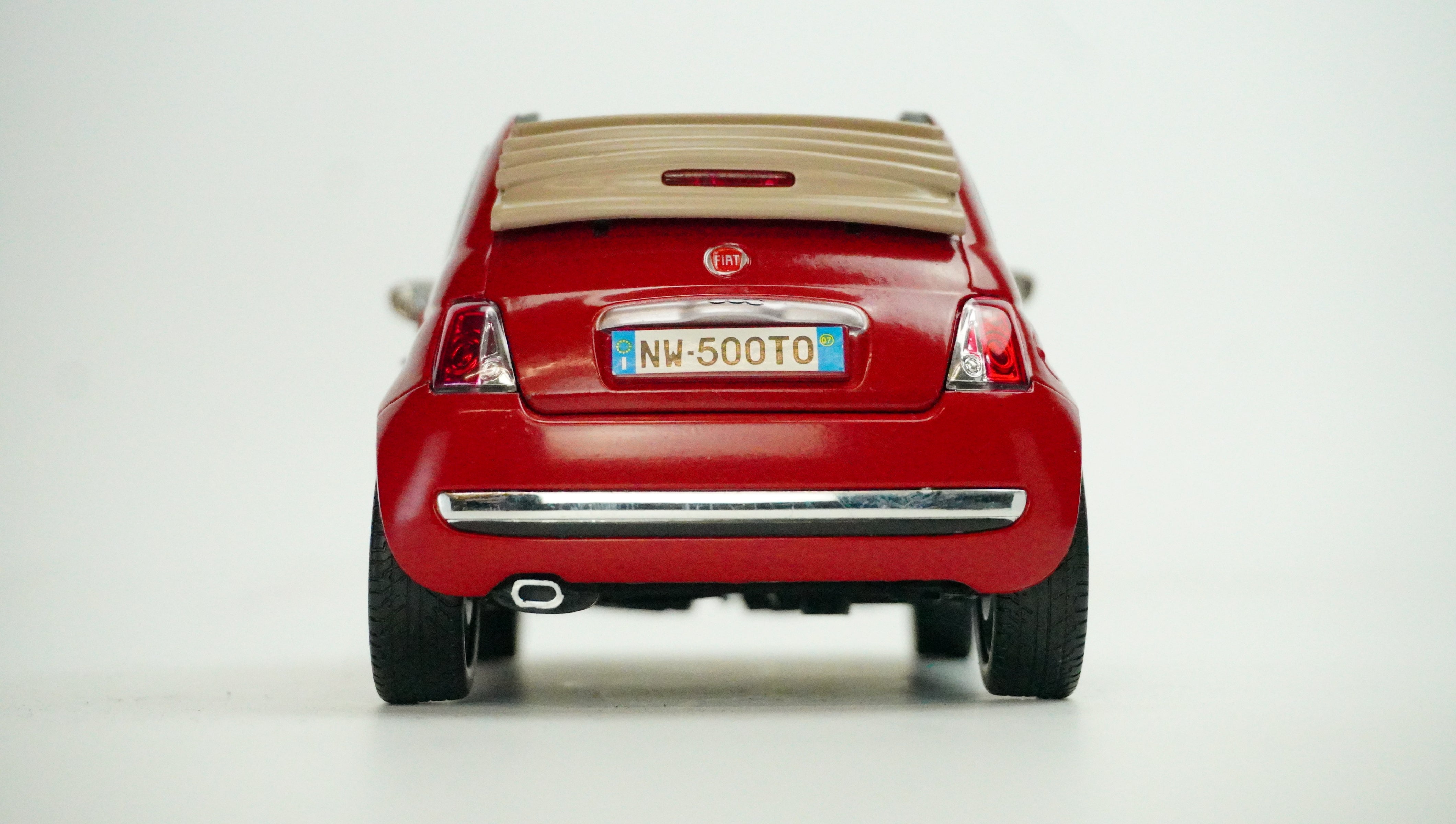 Fiat 500C Convertible 1:18