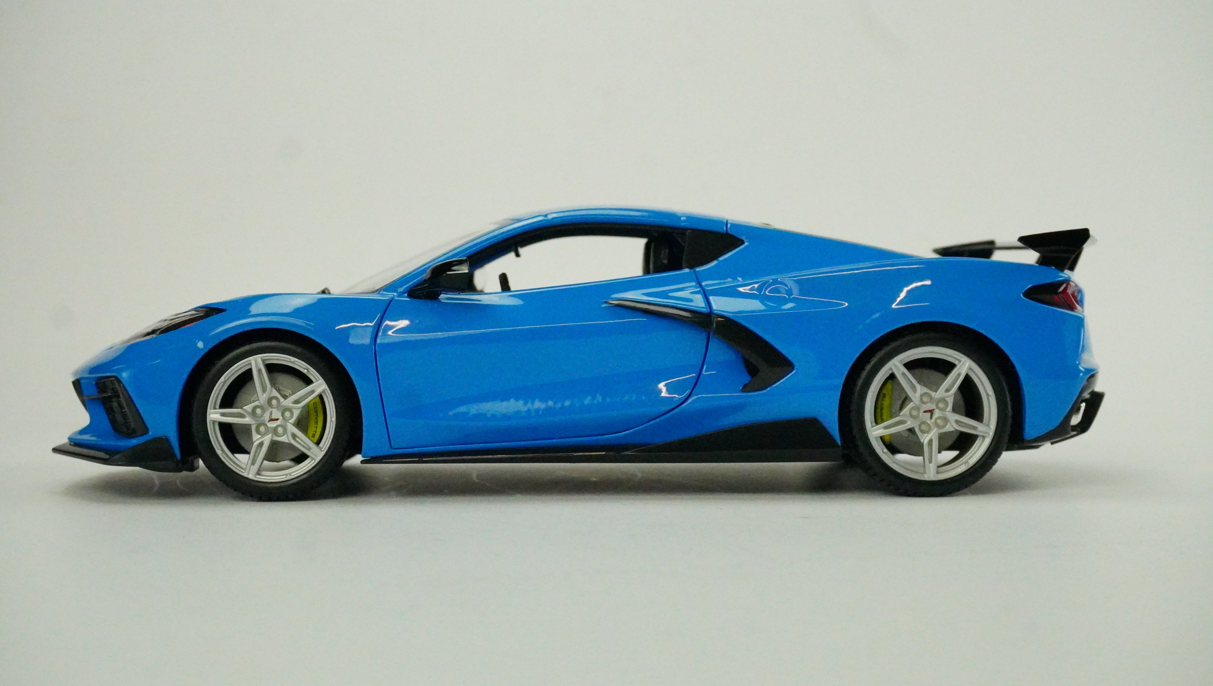Chevrolet Corvette Stingray Coupé 1:18